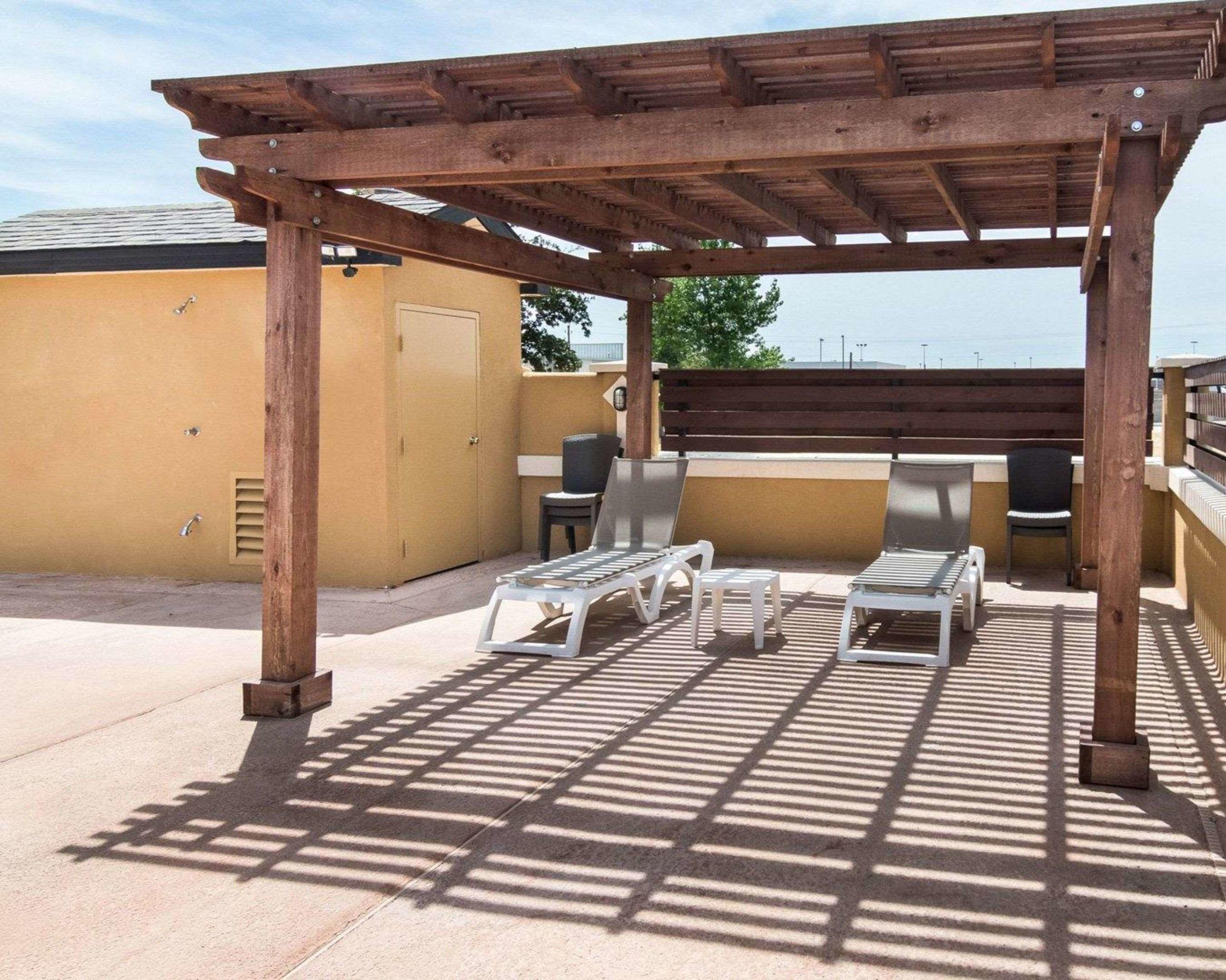 Comfort Suites Odessa — photo 4