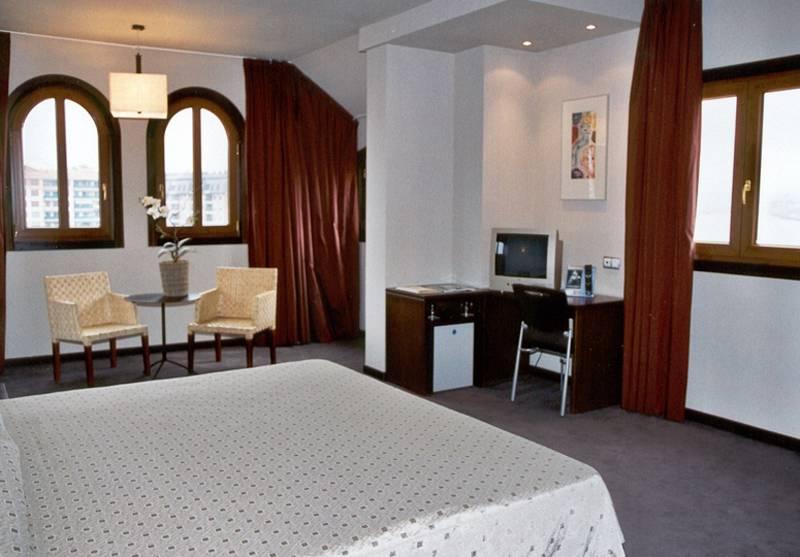 Ghpc Gran Hotel Puente Colgante — photo 3