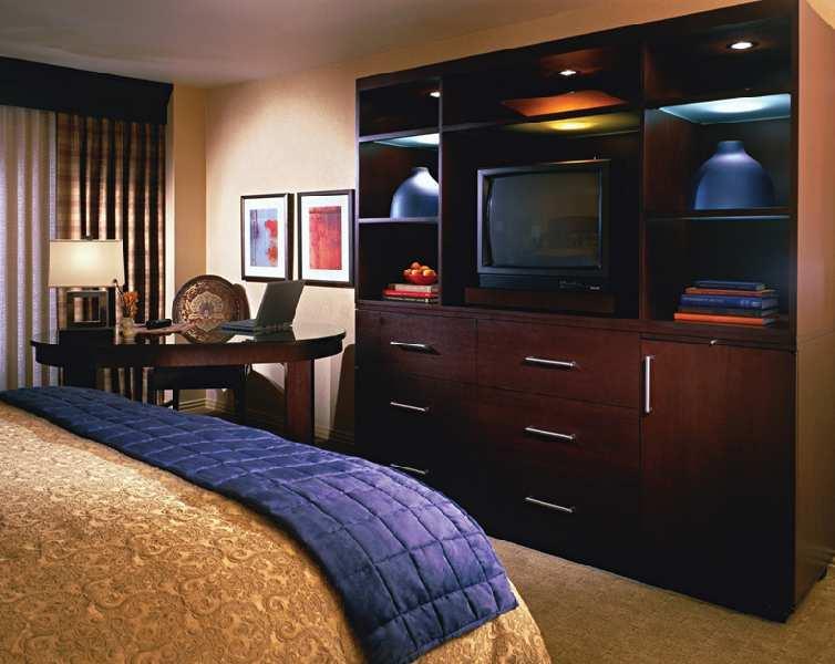 Renaissance Dallas Addison Hotel — photo 5