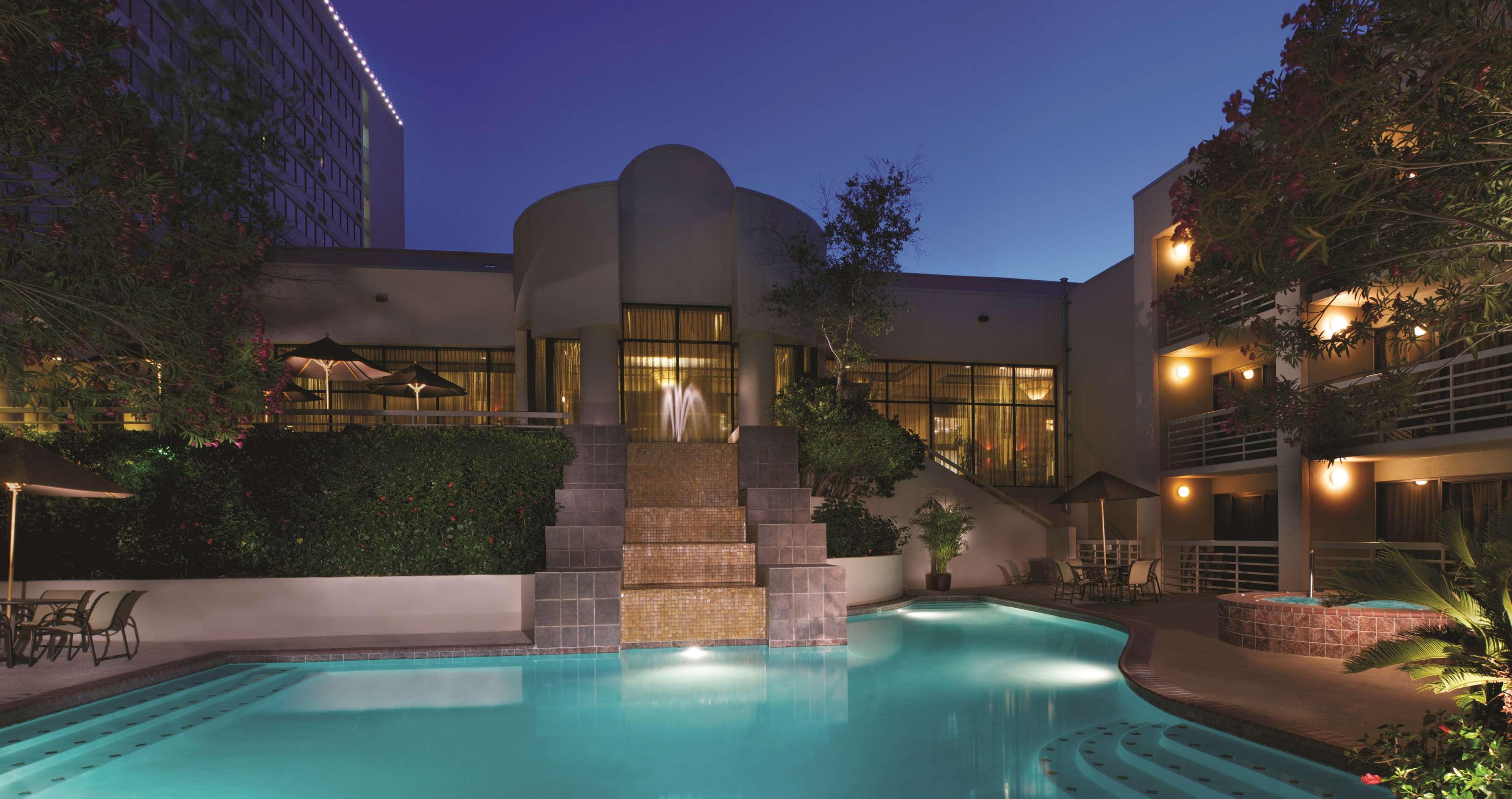Hilton College Station & Conference Center — photo 3