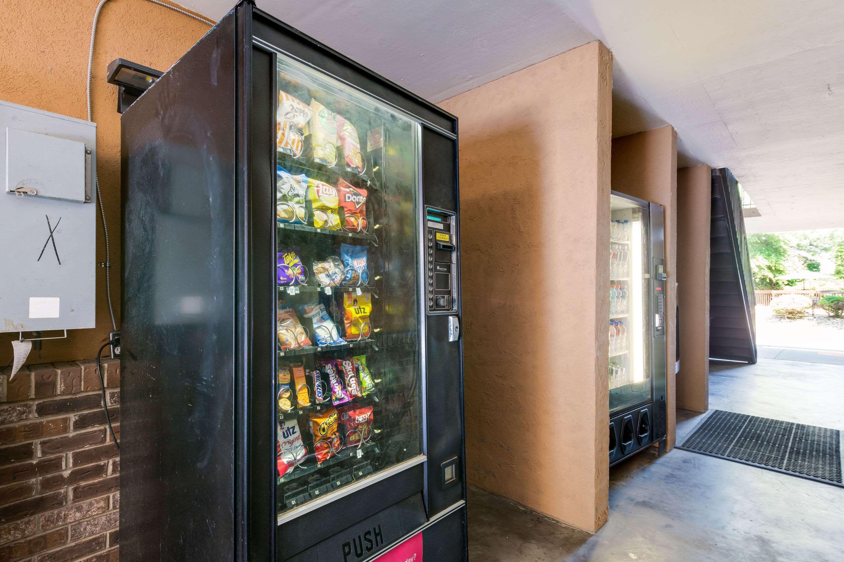 Quality Inn & Suites — photo 4