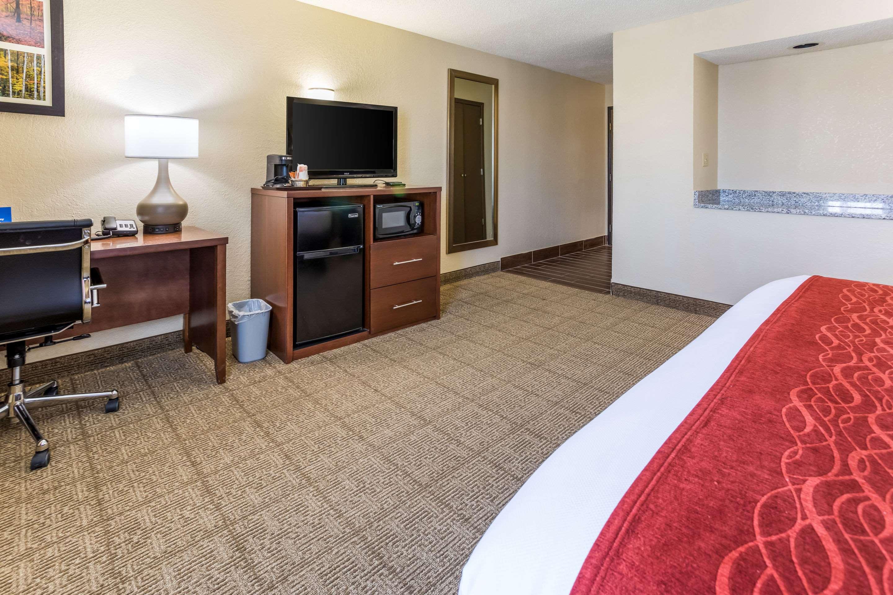 Comfort Inn — photo 5