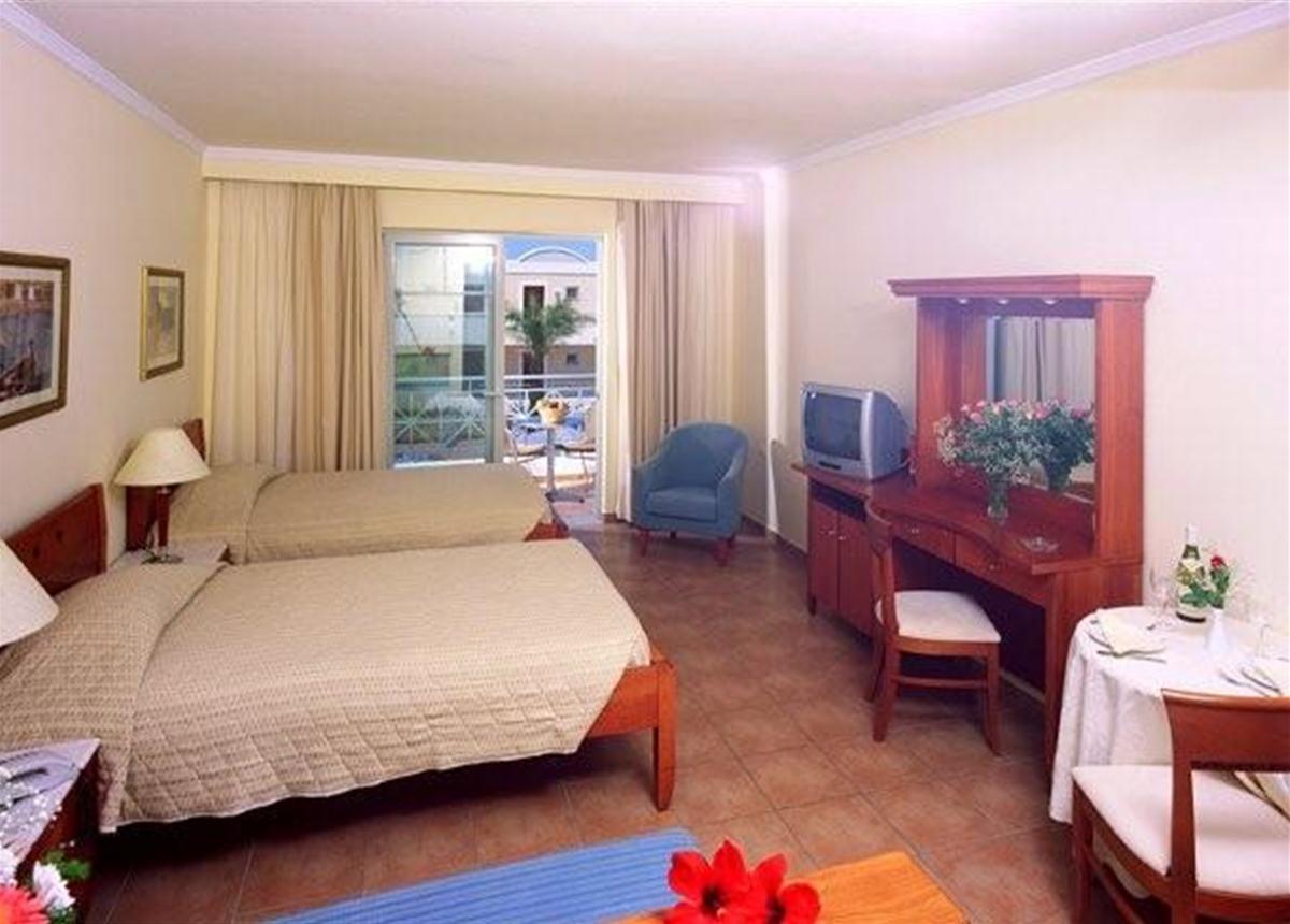Pelagos Suites — photo 4