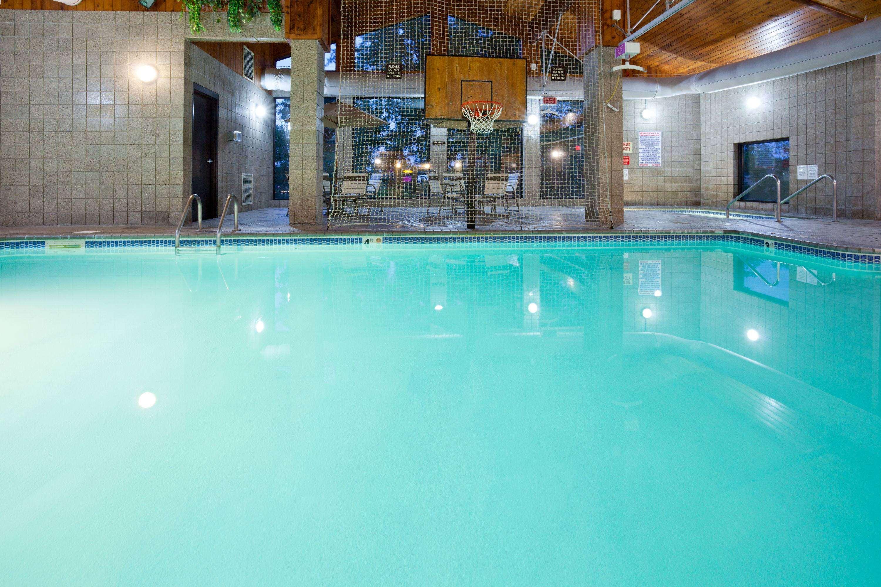 AmericInn Hotel & Suites New Richmond — photo 4