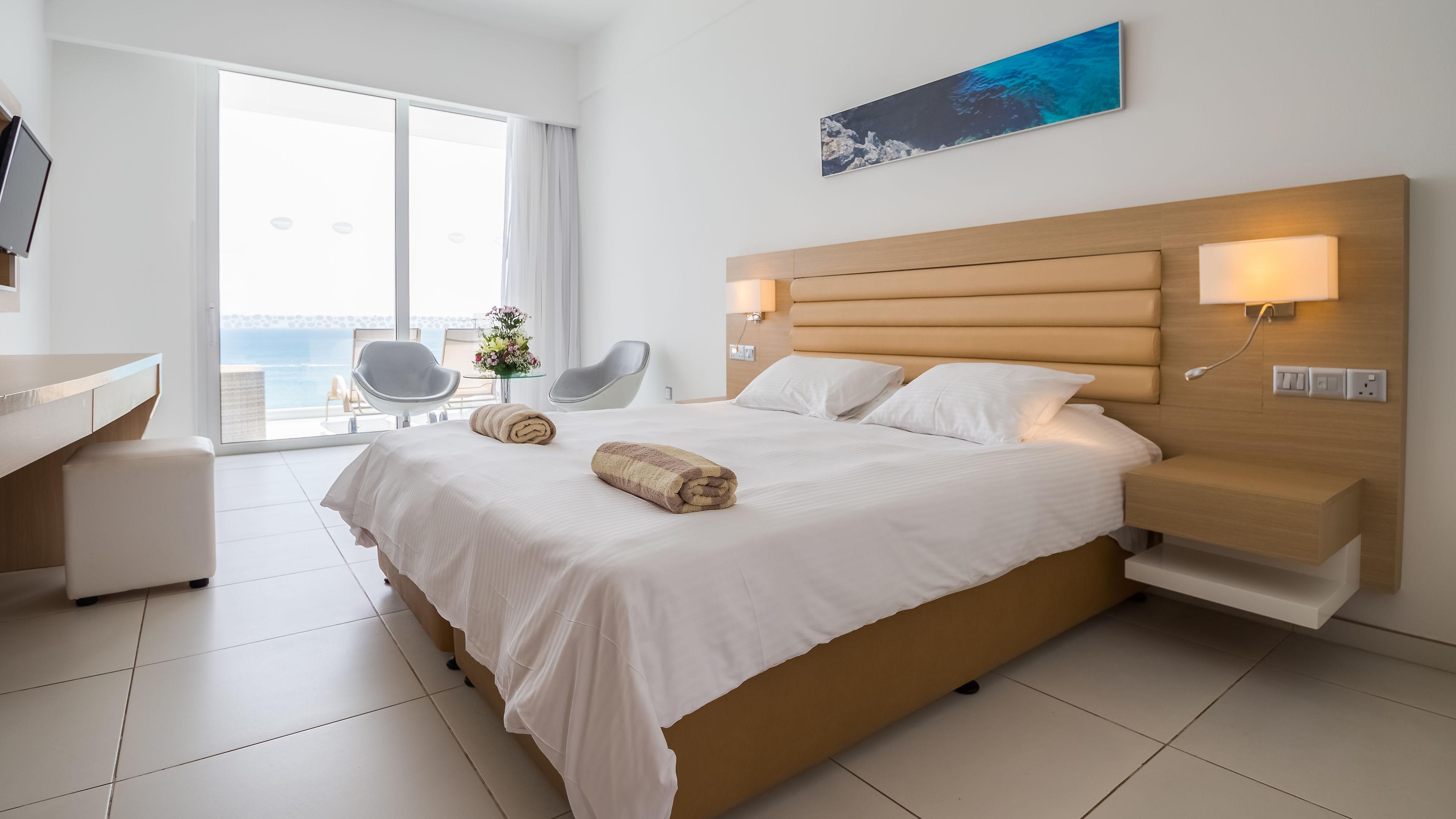 Vrissaki Beach Hotel — photo 5