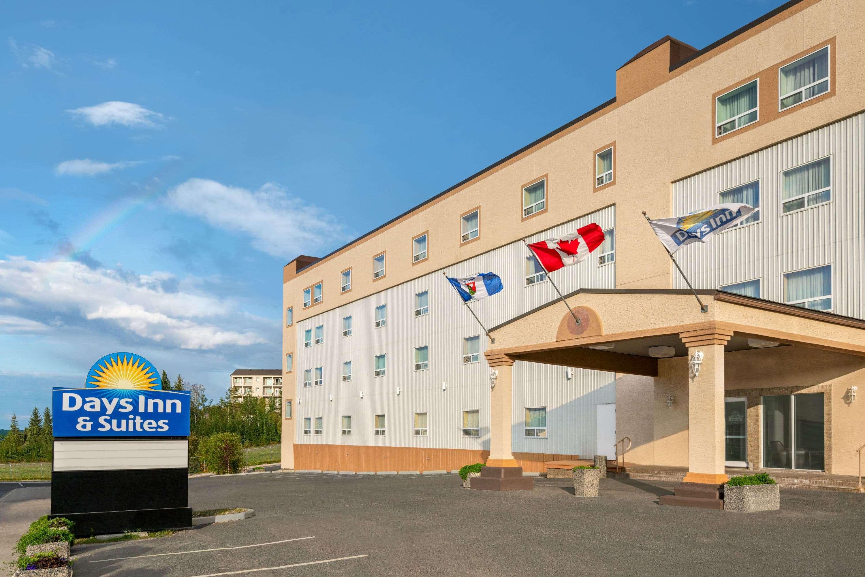 Days Inn & Suites by Wyndham Yellowknife — photo 3