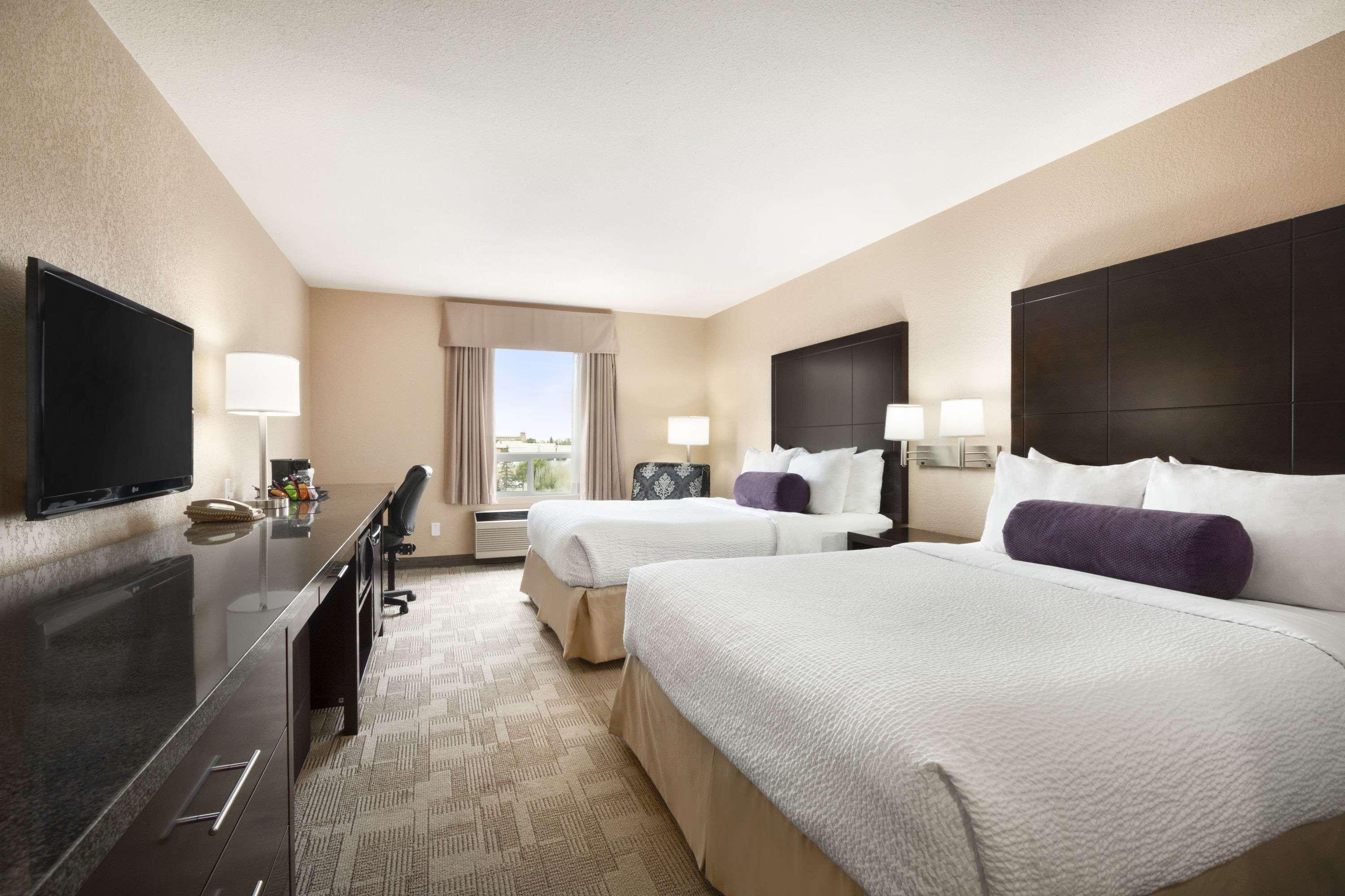 Days Inn Calgary Airport — photo 4