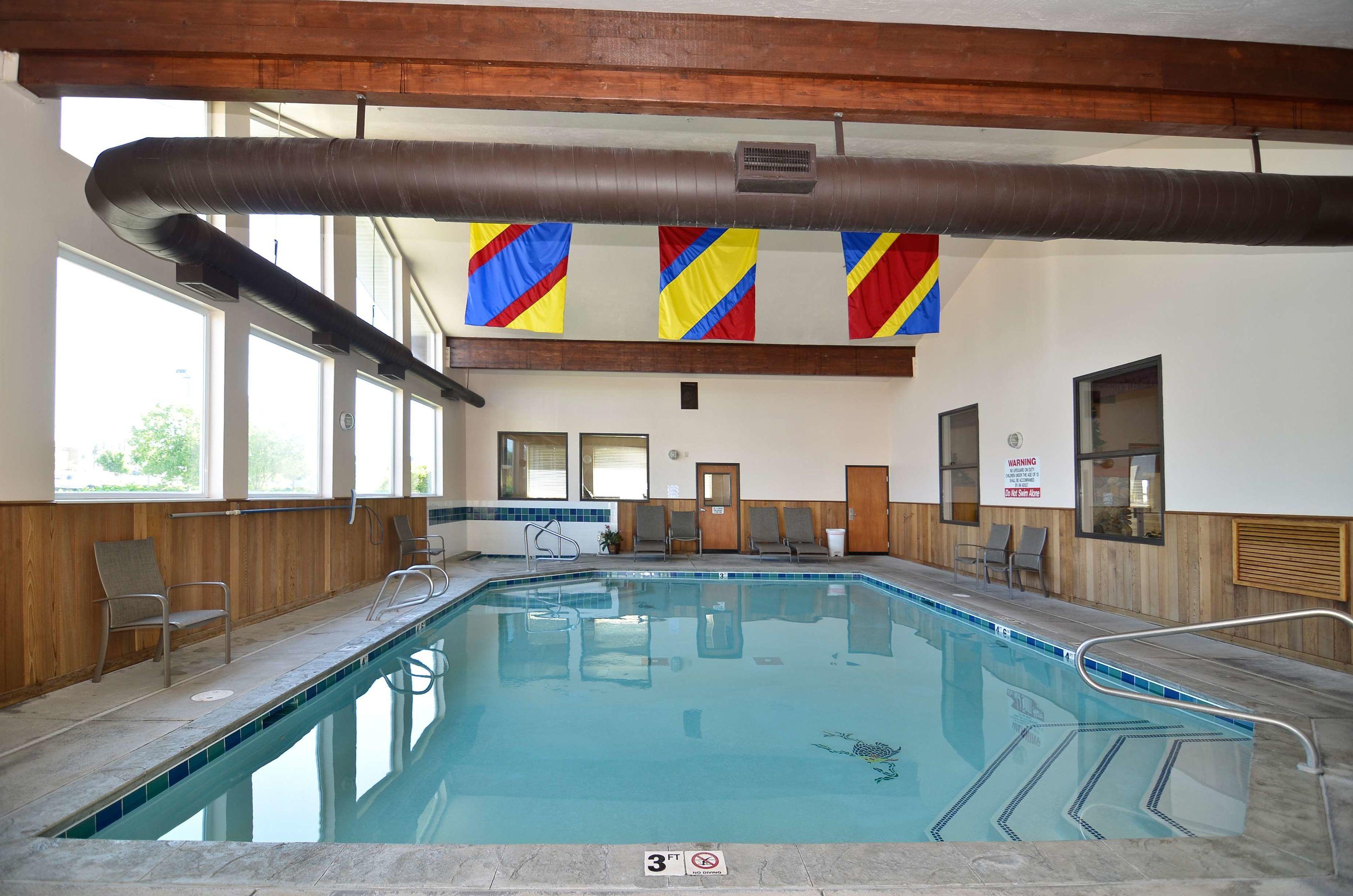 Best Western Sawtooth Inn & Suites — photo 4