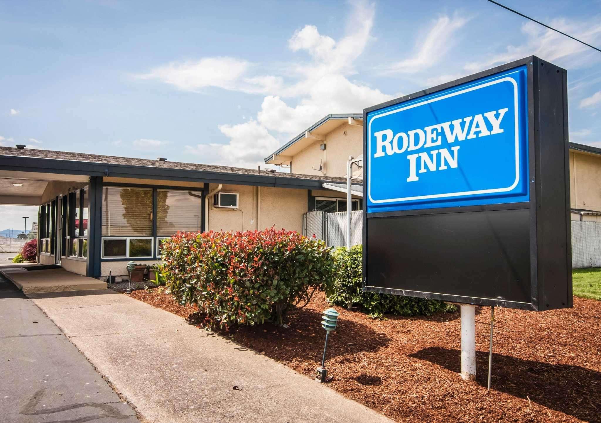 Rodeway Inn — photo 3