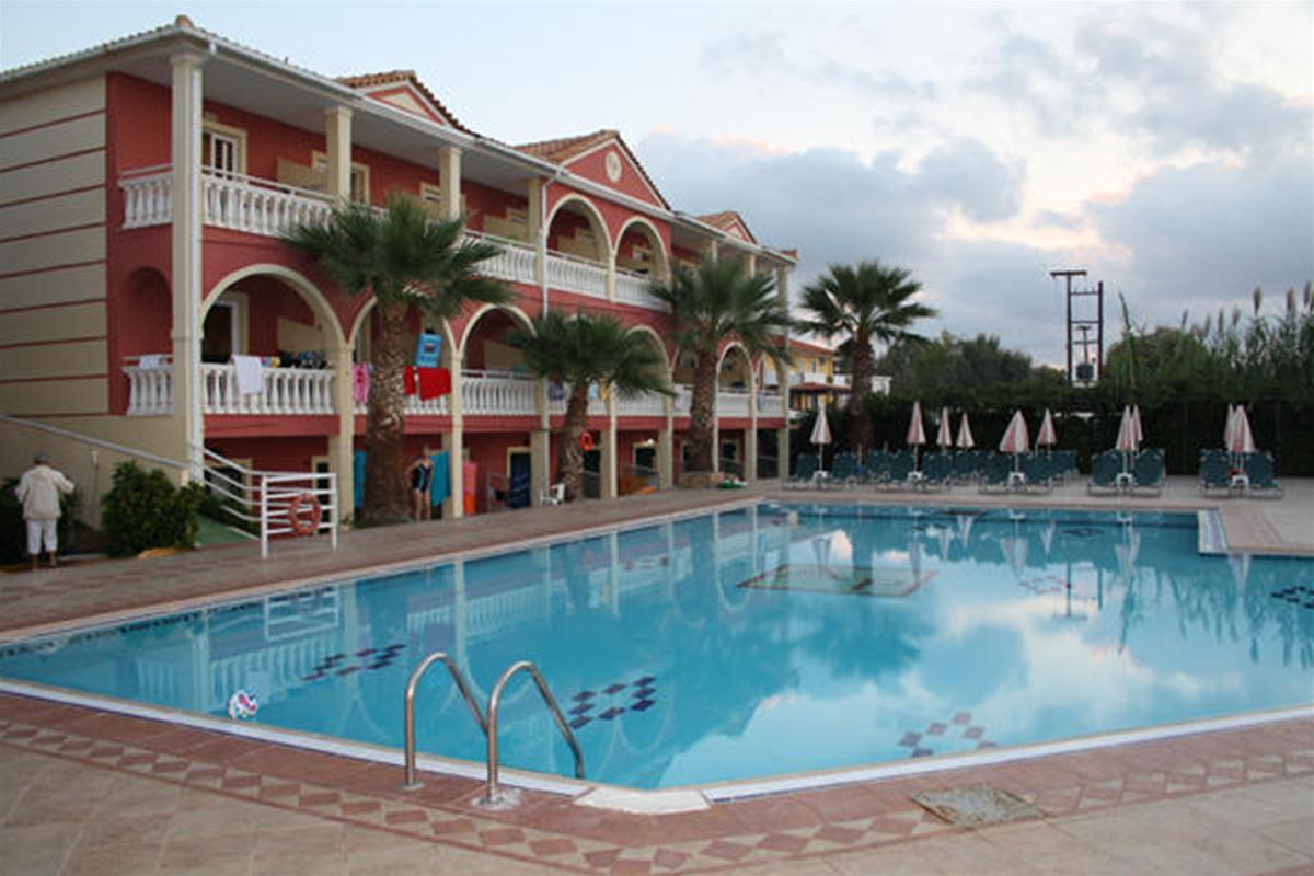 Anastasia Beach — photo 4