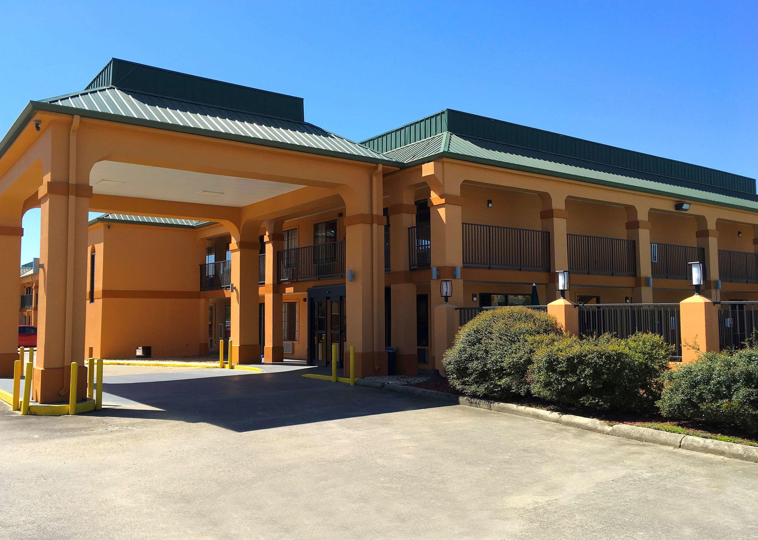 Americas Best Value Inn - Denham Springs / Baton Rouge — photo 4