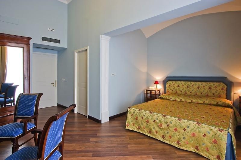 Decumani Hotel De Charme — photo 4