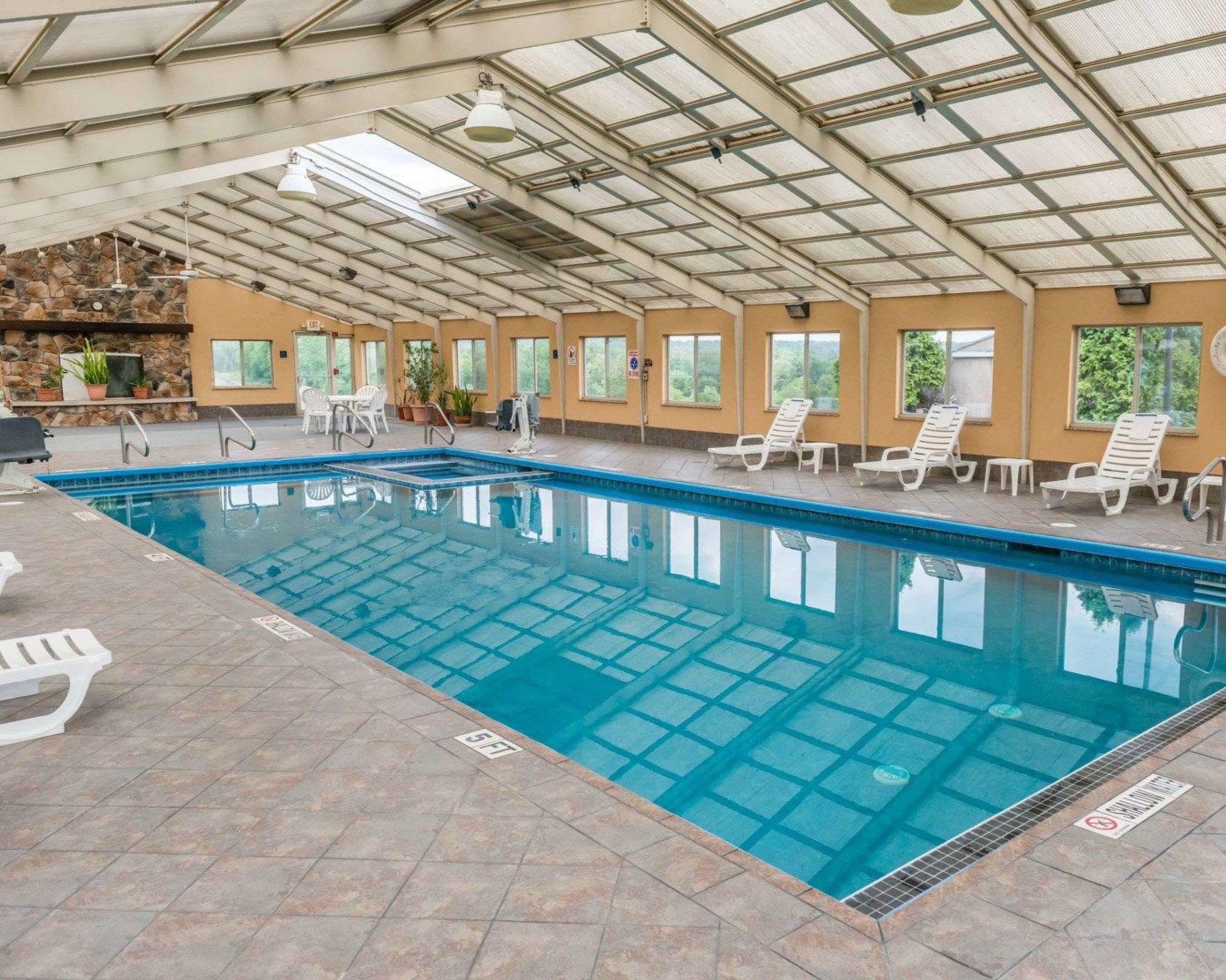 Comfort Inn — photo 4