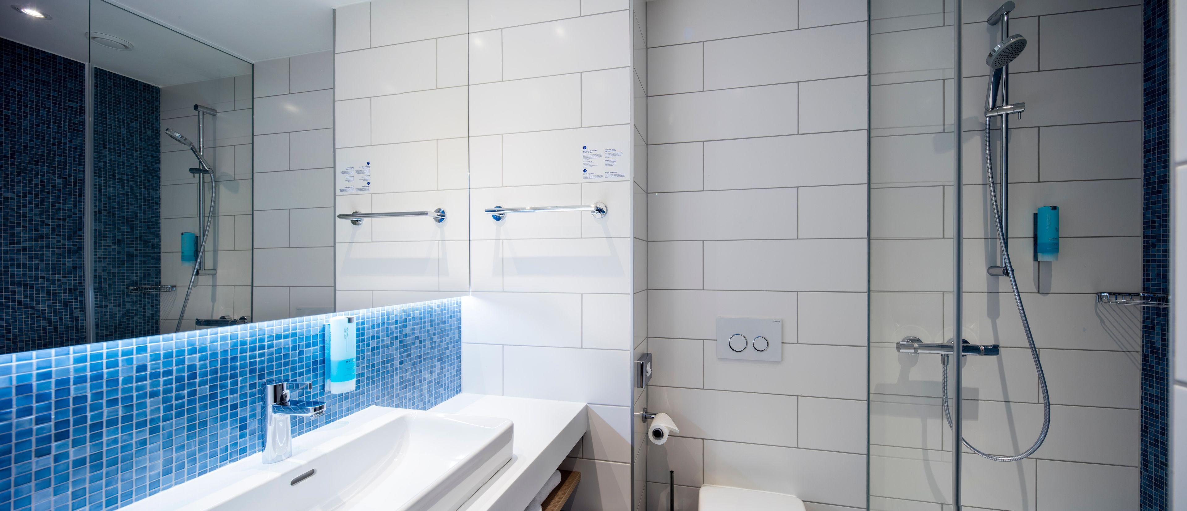 Holiday Inn Express Munich City West — photo 5