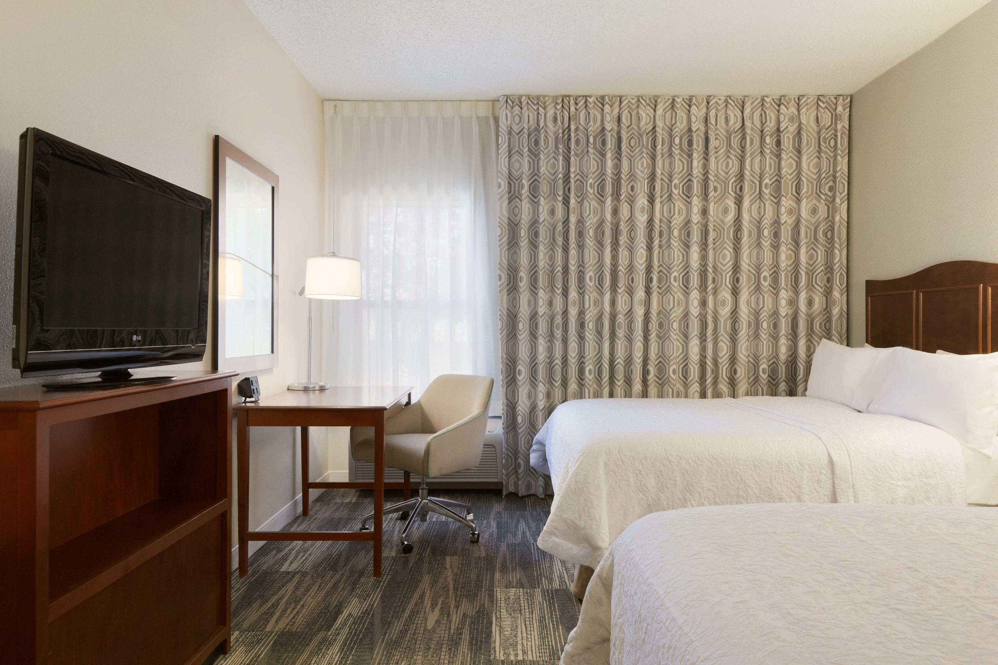 Hampton Inn Zanesville — photo 4