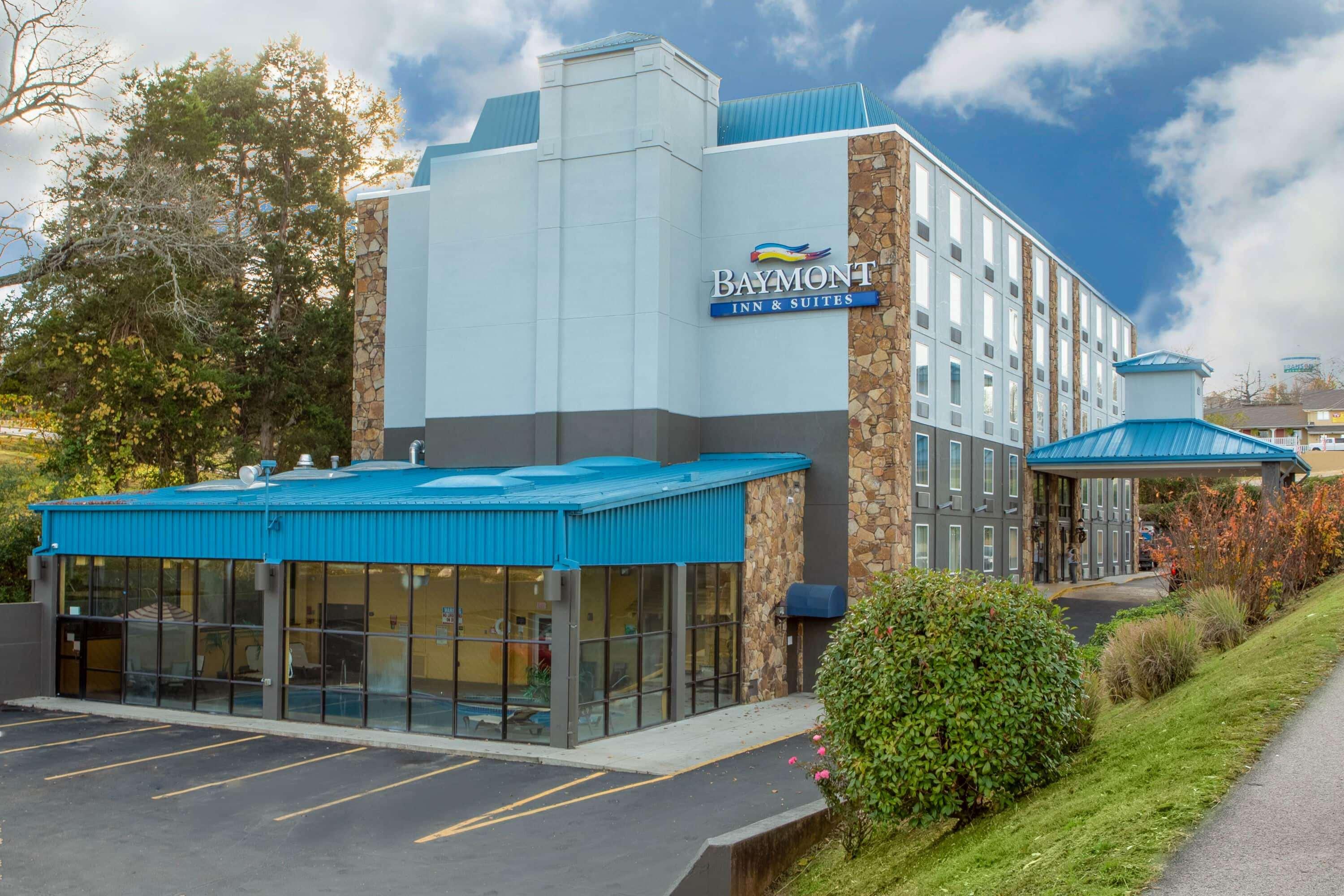 Baymont Inn & Suites Branson - On the Strip — photo 4