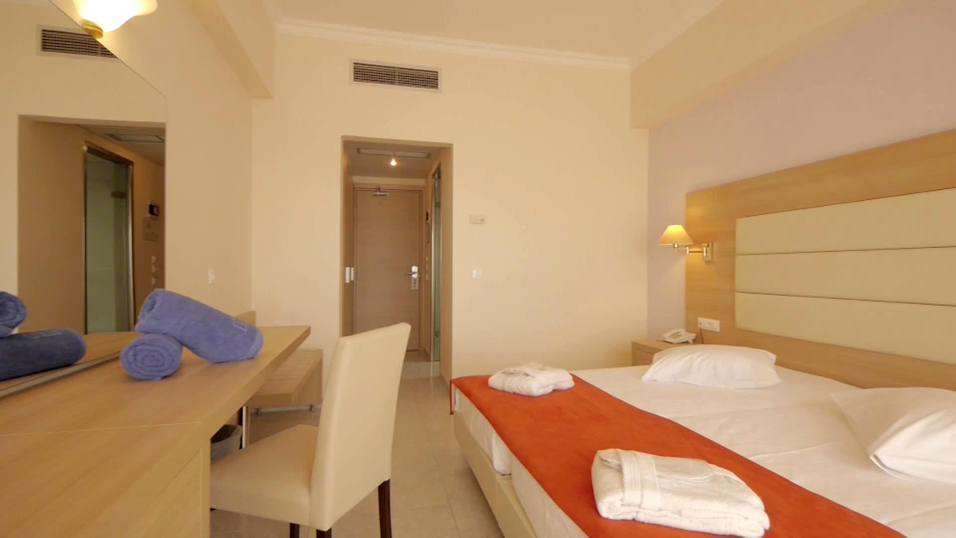 Belair Beach Hotel — photo 5