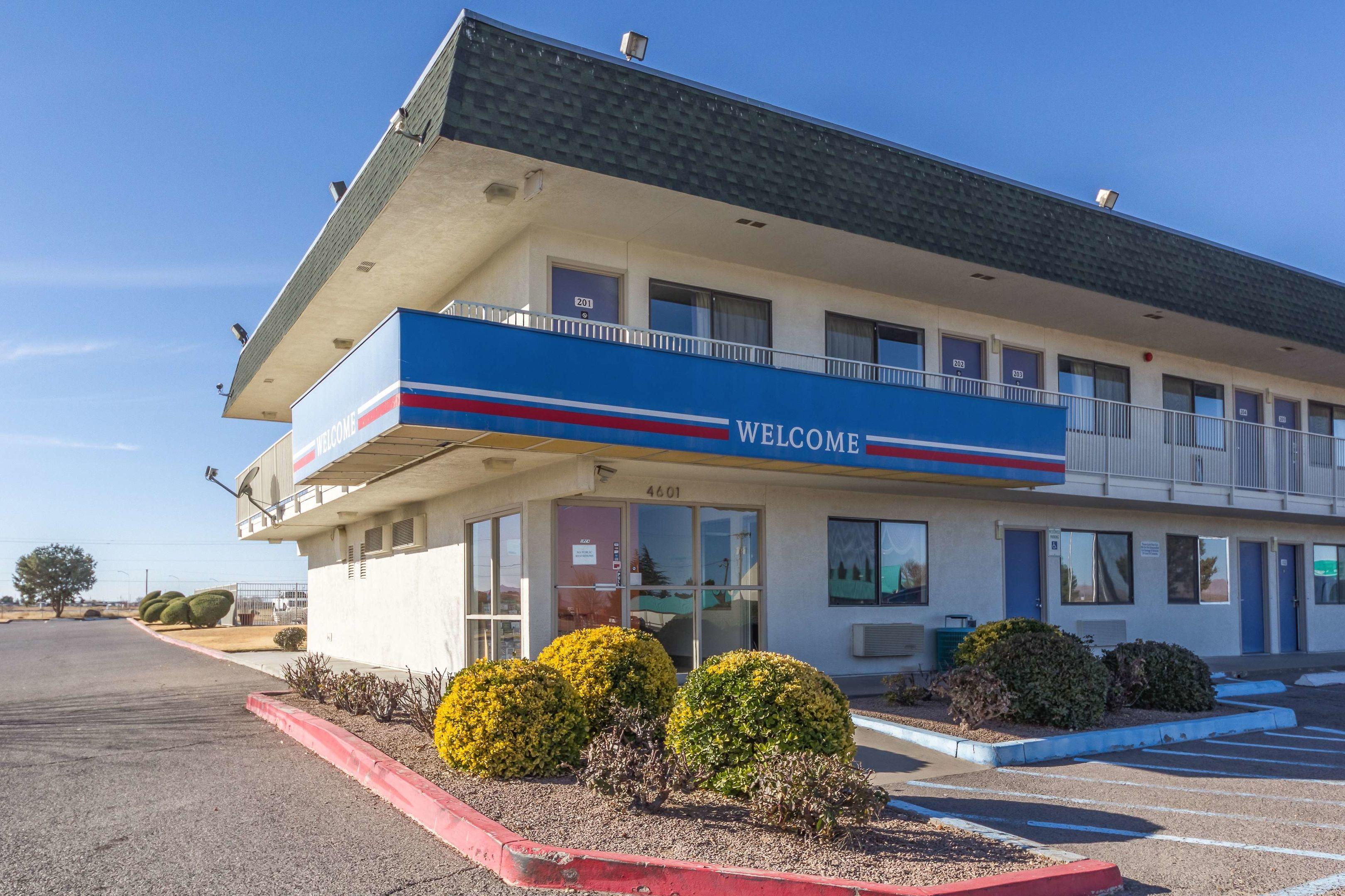 Motel 6 Deming — photo 4