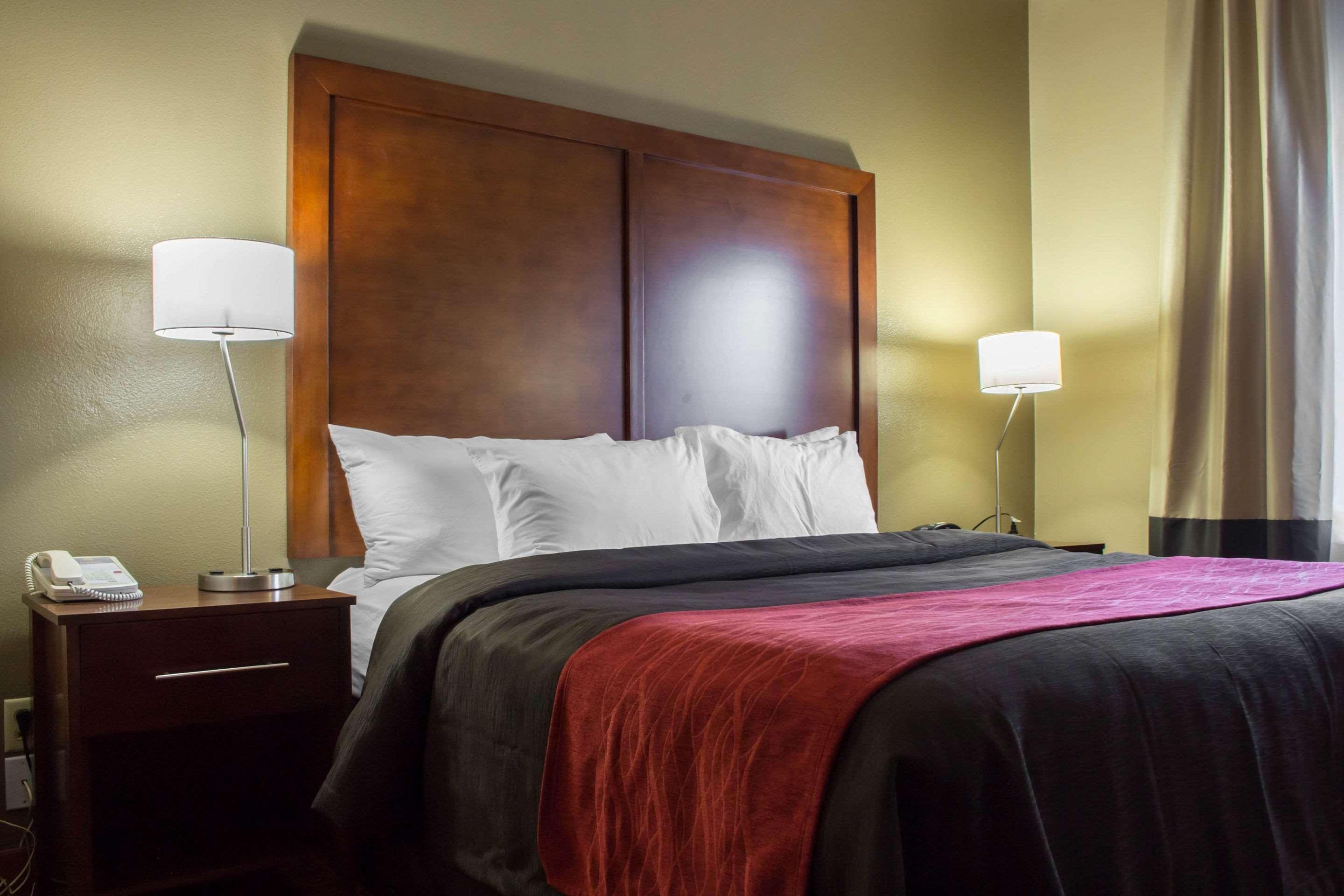 Comfort Inn & Suites Tucson — photo 5