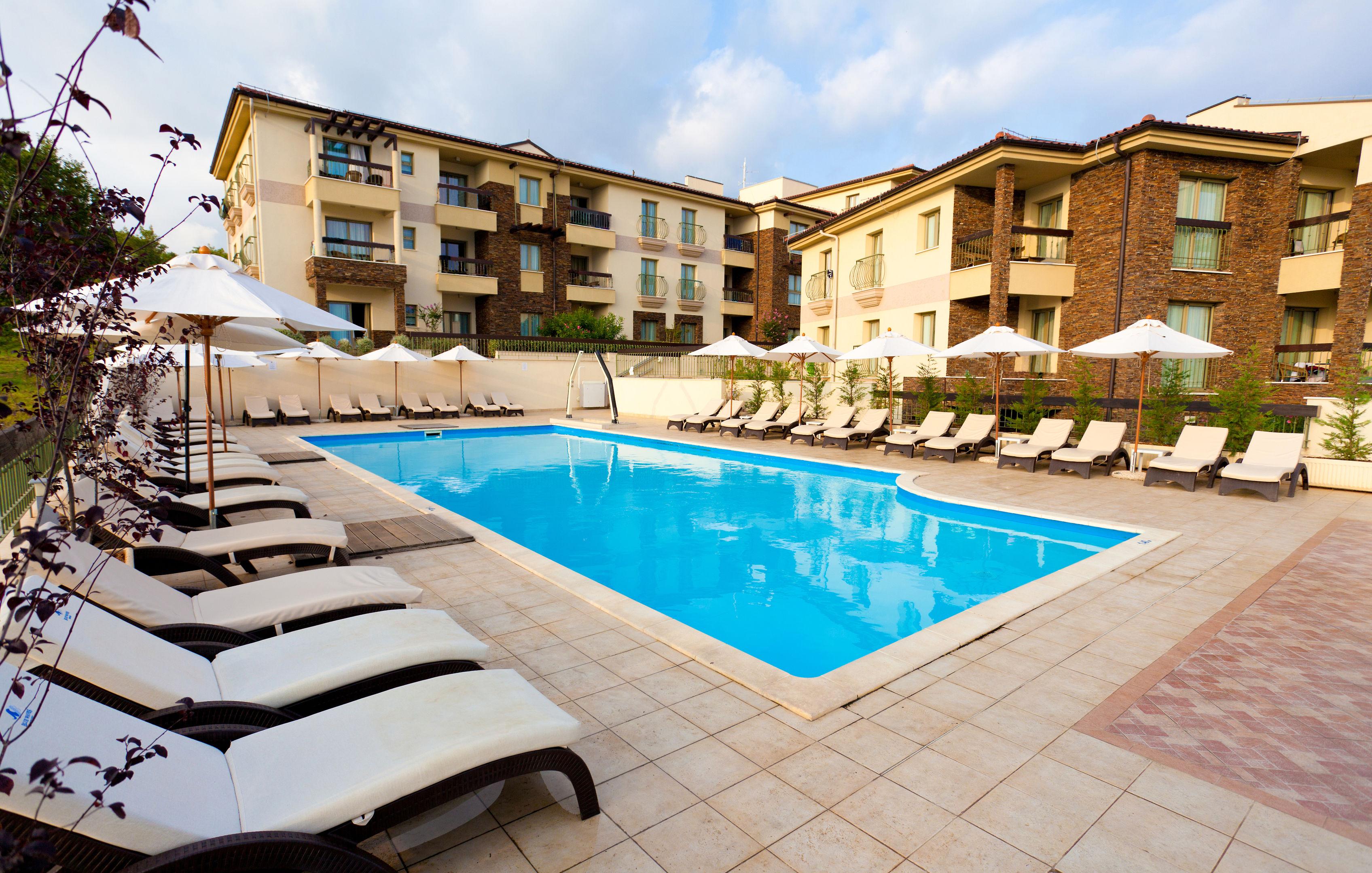 Blue Waves Resort — photo 4