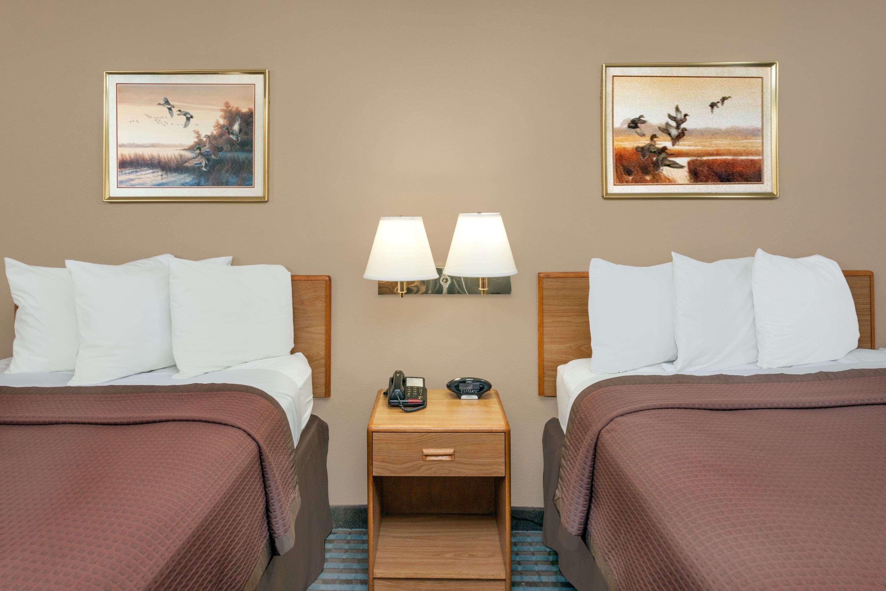 Days Inn Charleston — photo 4