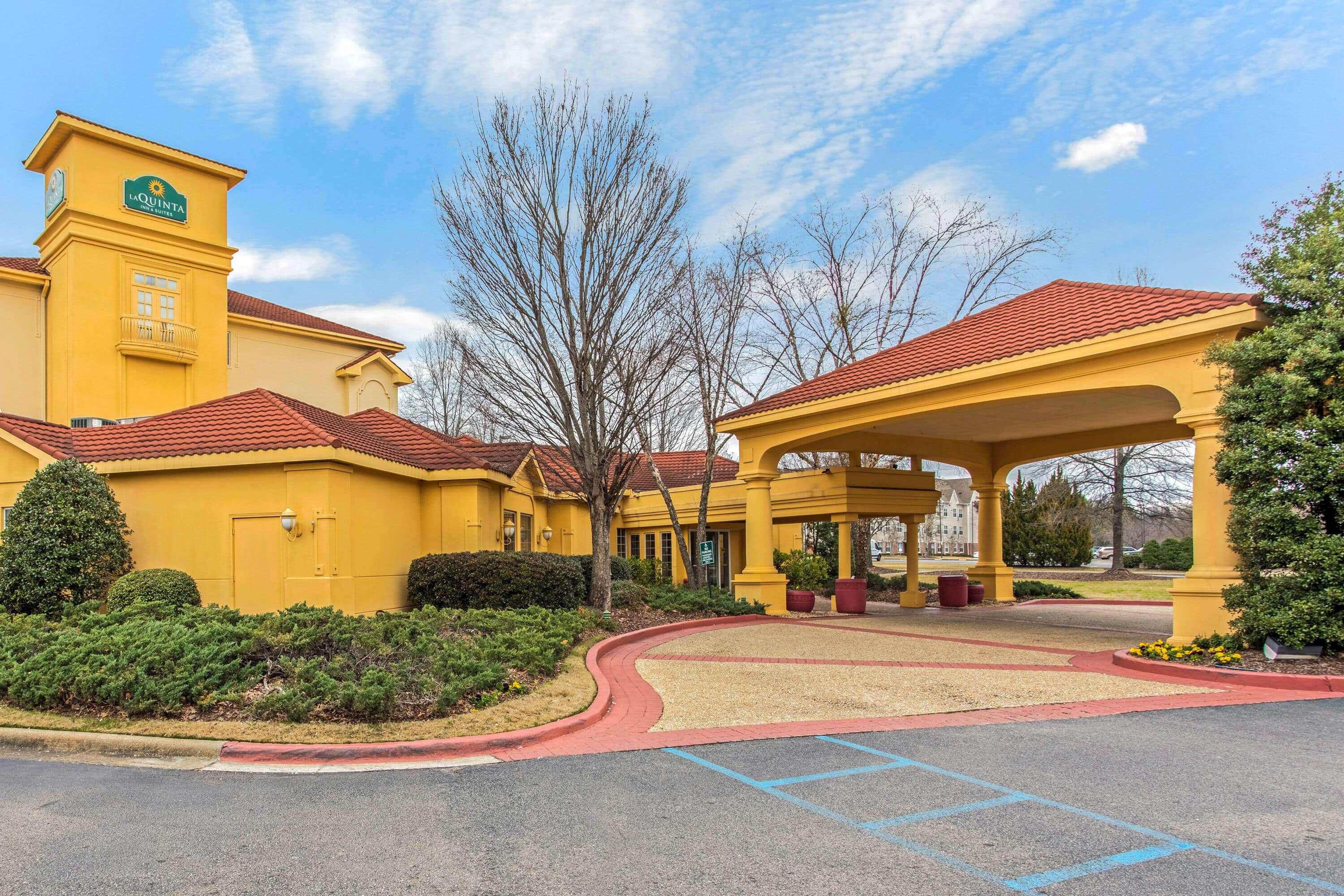 La Quinta Inn & Suites Birmingham Homewood — photo 4