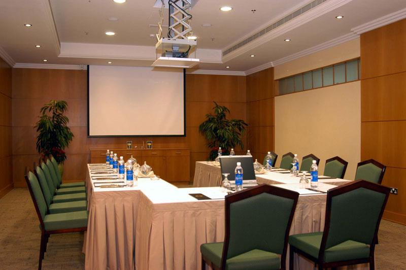 Avenue Hotel Dubai — photo 3