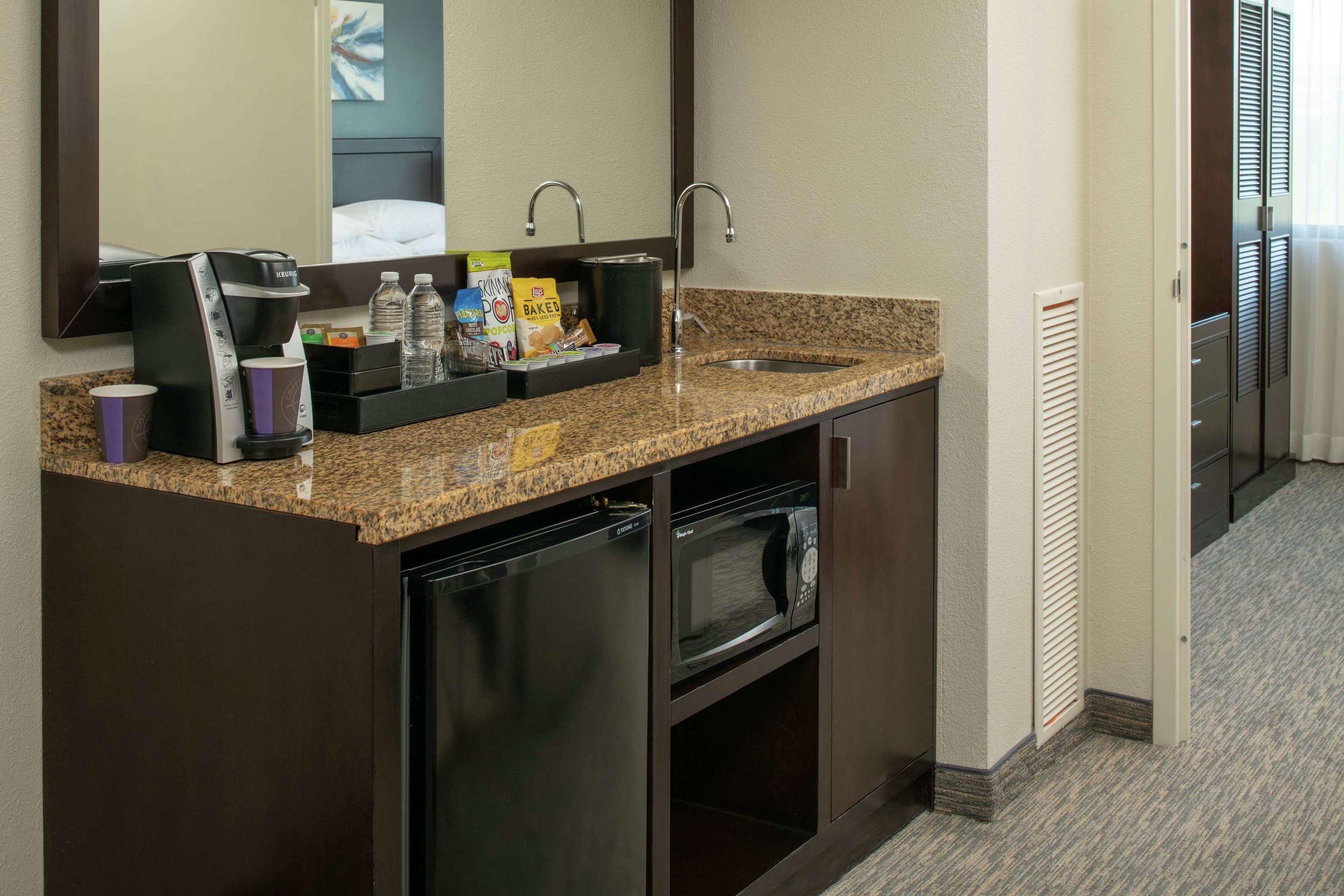 Embassy Suites Seattle Tacoma International Airport — photo 4