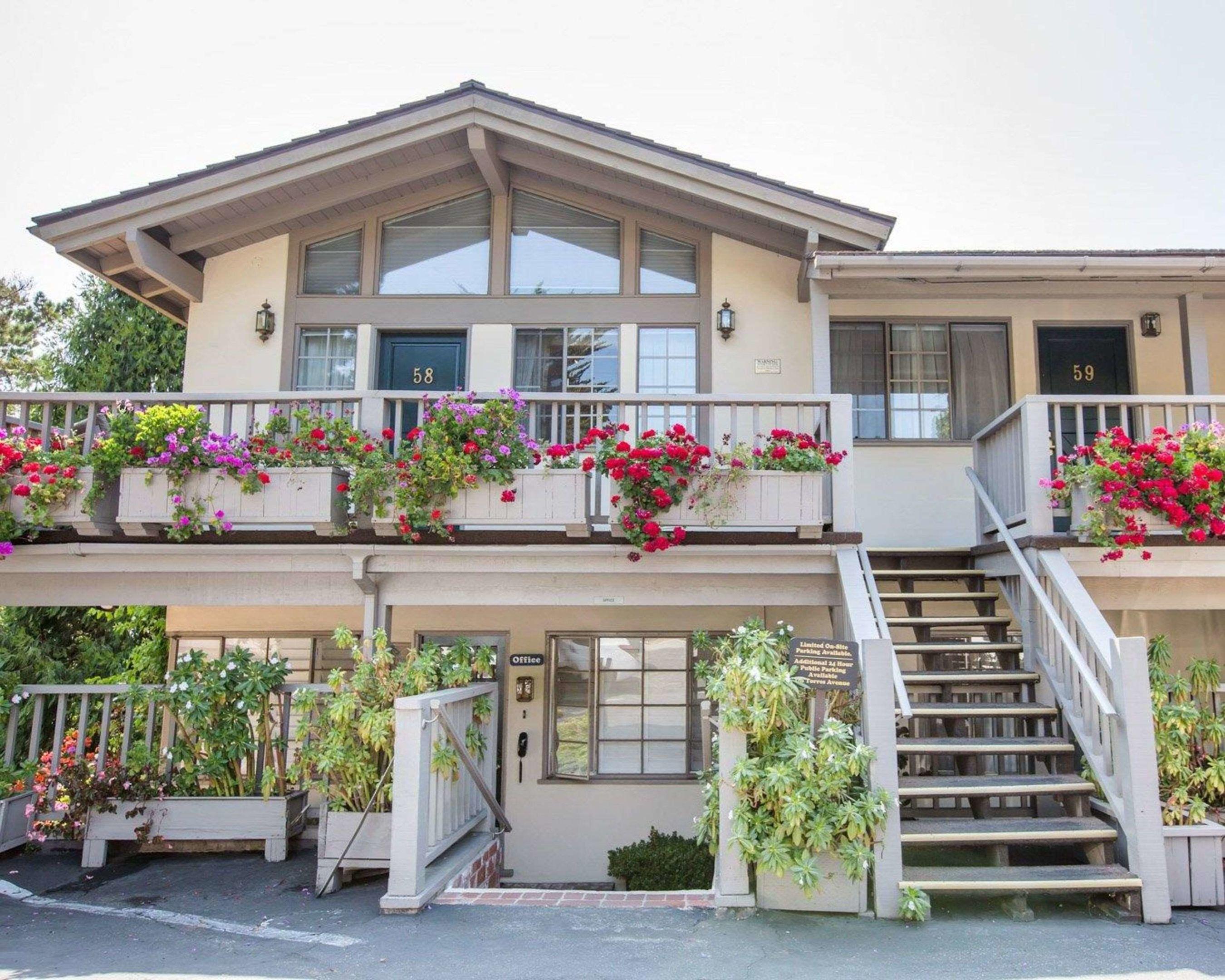 Comfort Inn Carmel By the Sea — photo 4