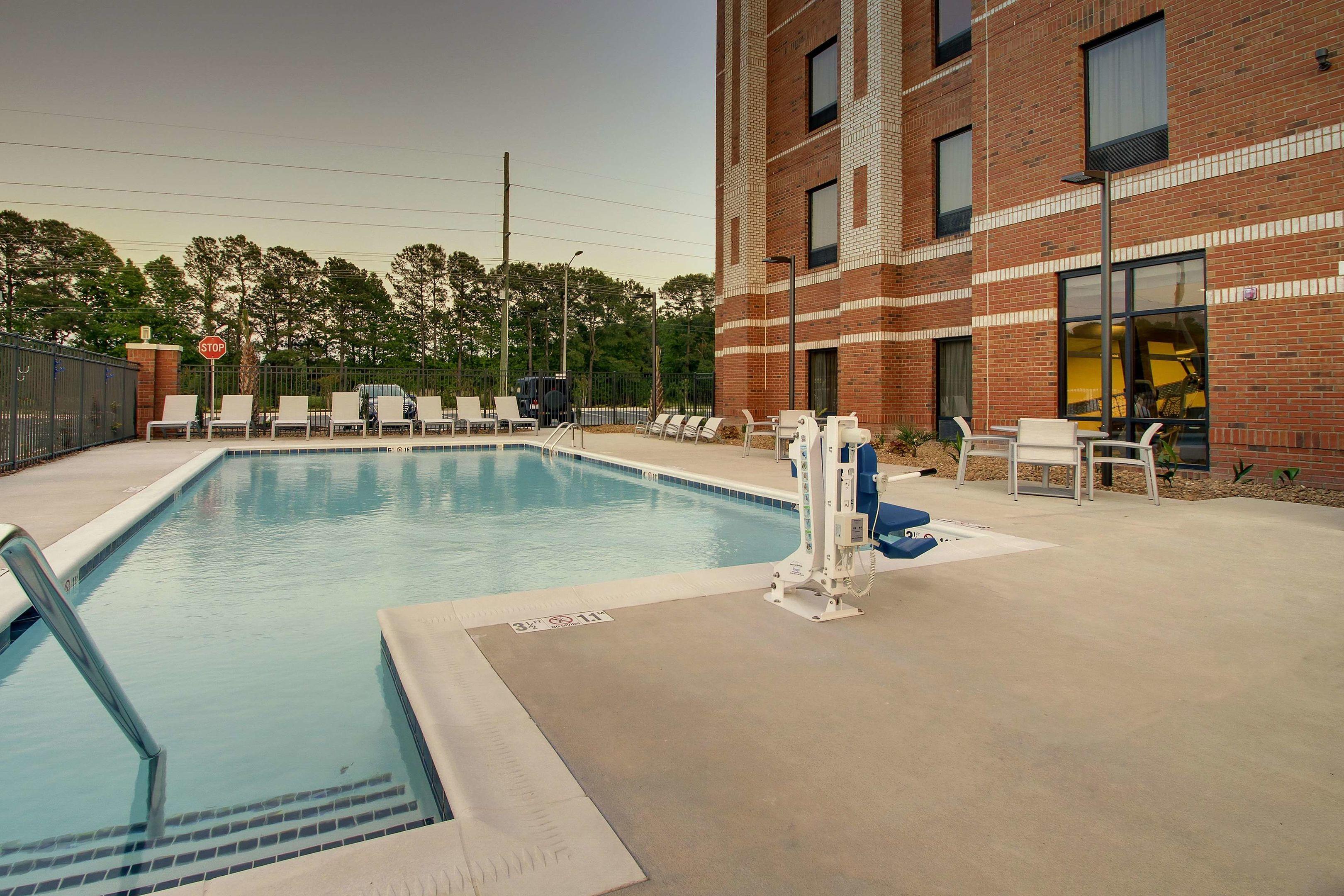 Hampton Inn Sneads Ferry North Topsail Beach — photo 4