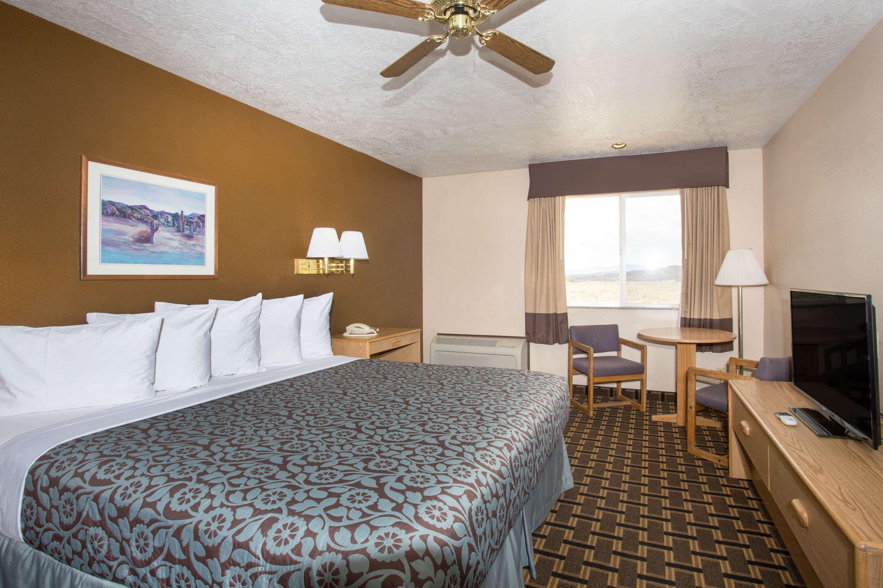 Days Inn by Wyndham Hurricane/Zion National Park Area — photo 4