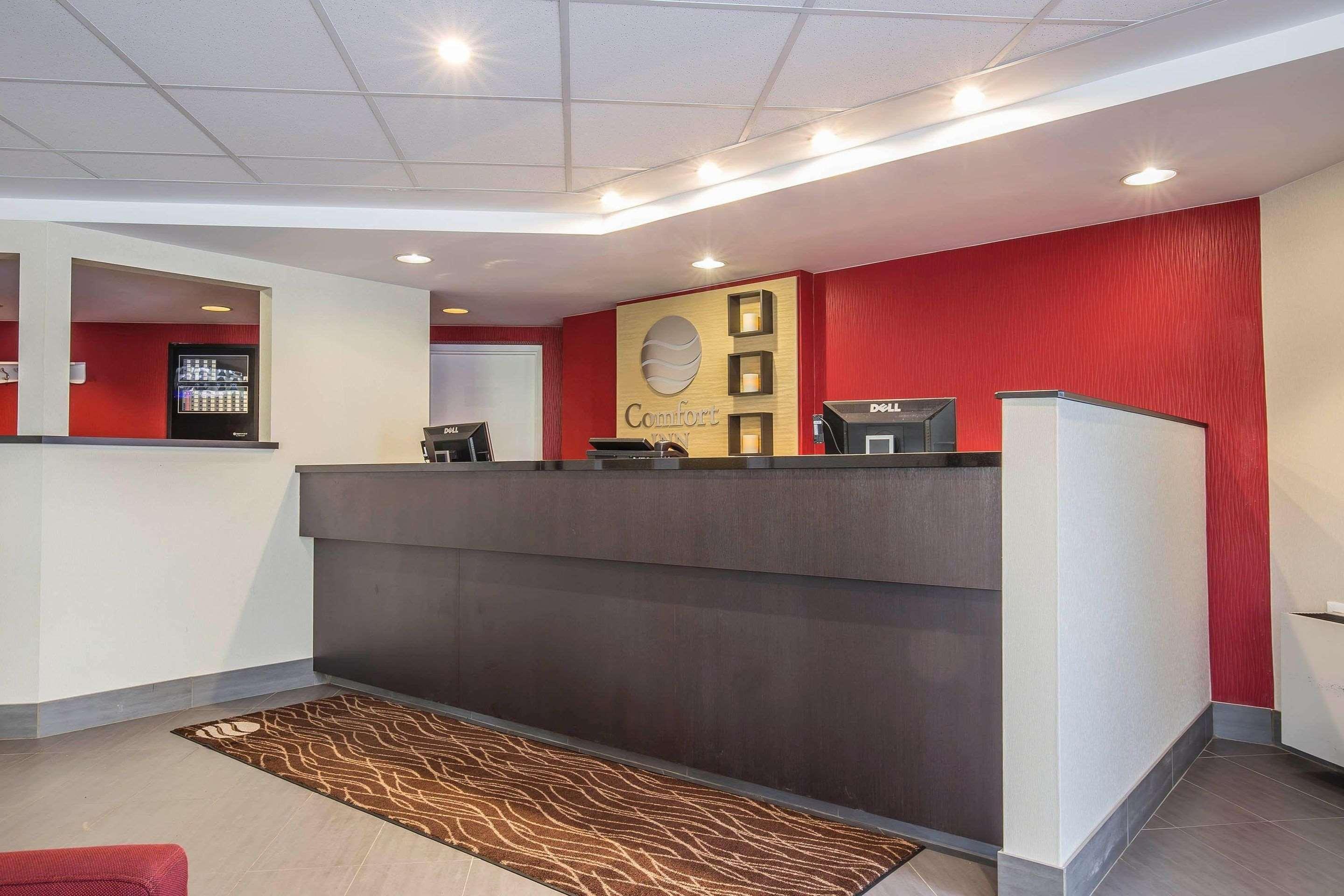Comfort Inn Pickering — photo 5
