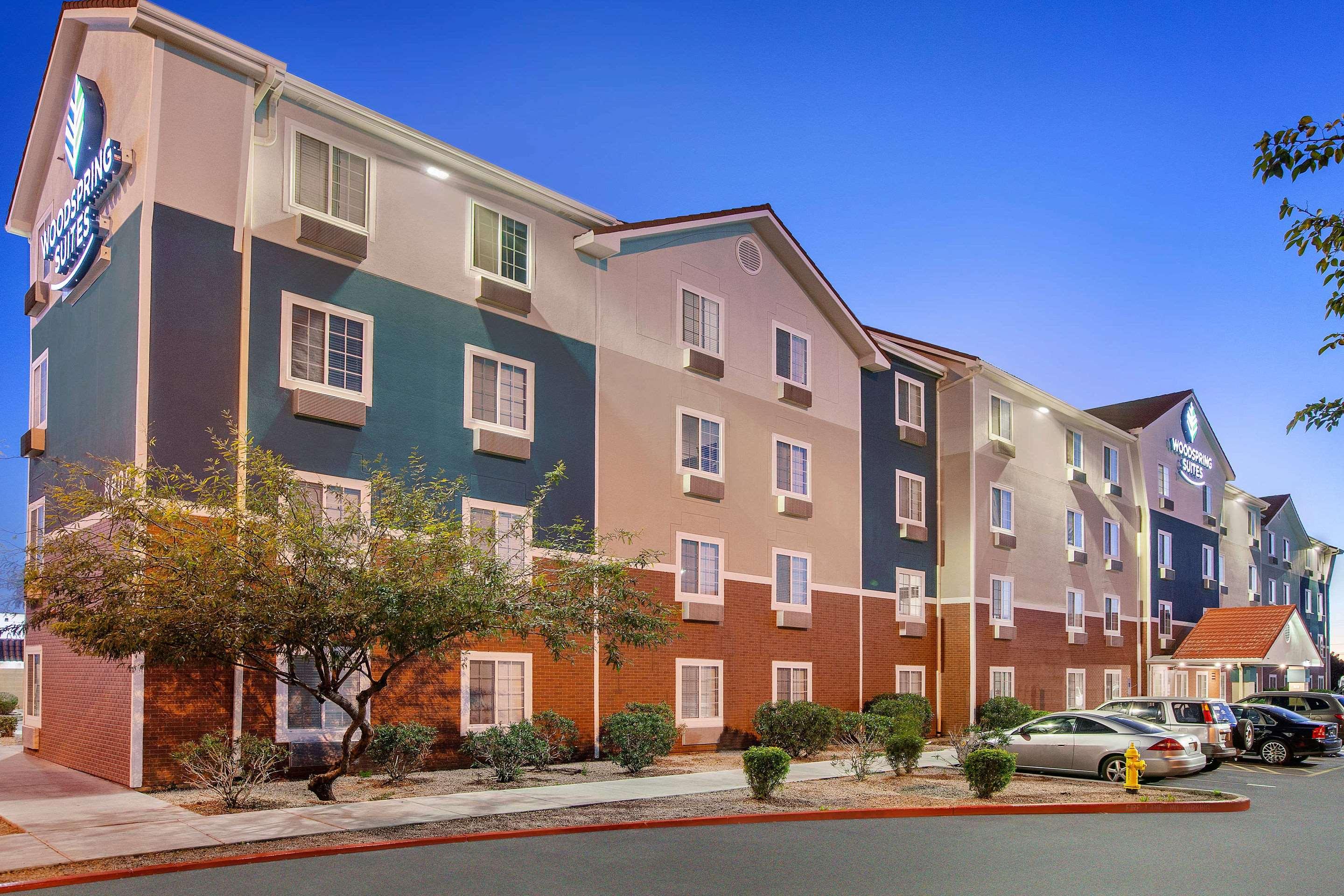 WoodSpring Suites Phoenix I-17 North — photo 4