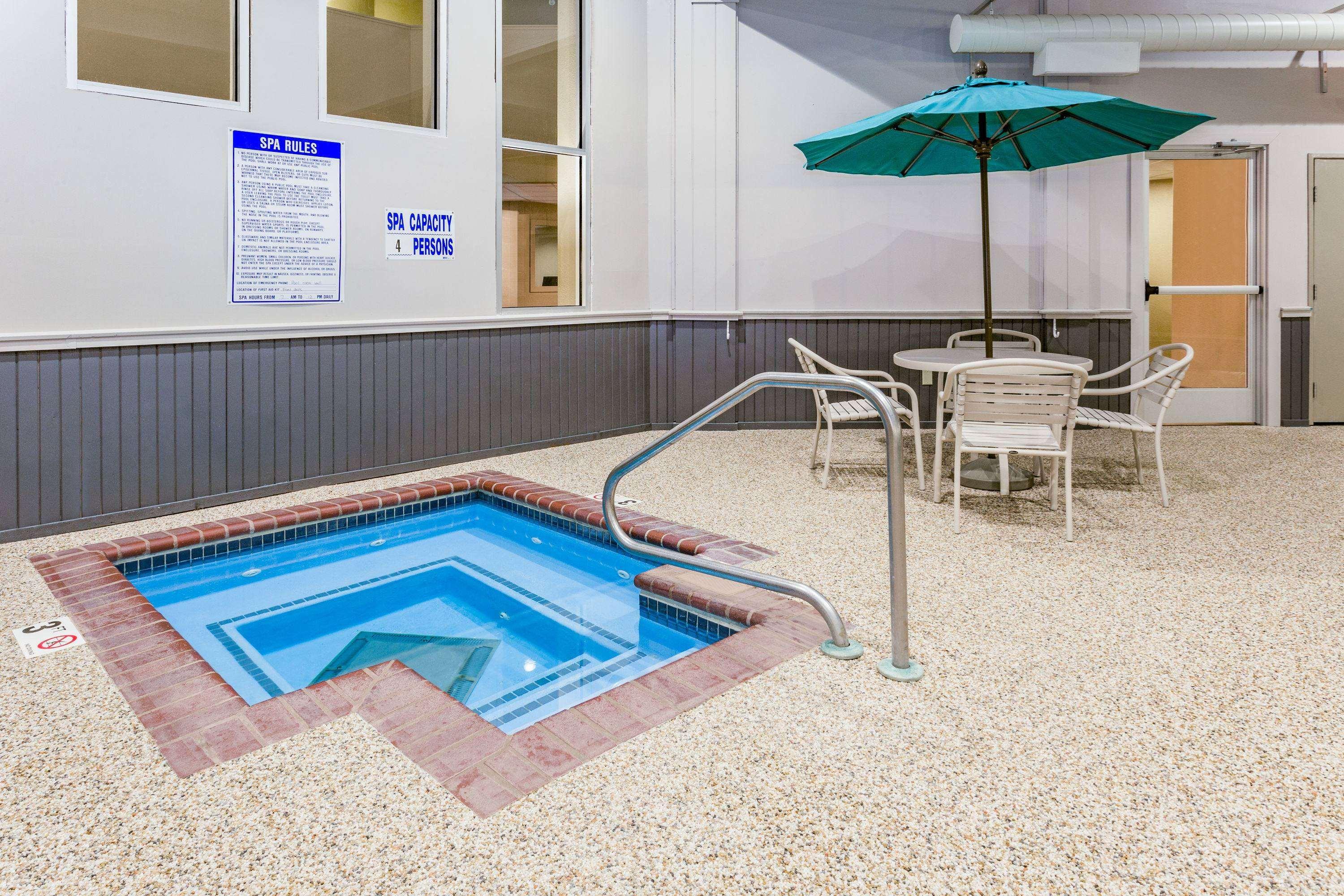 AmericInn Hotel & Suites Sleepy Eye — photo 3