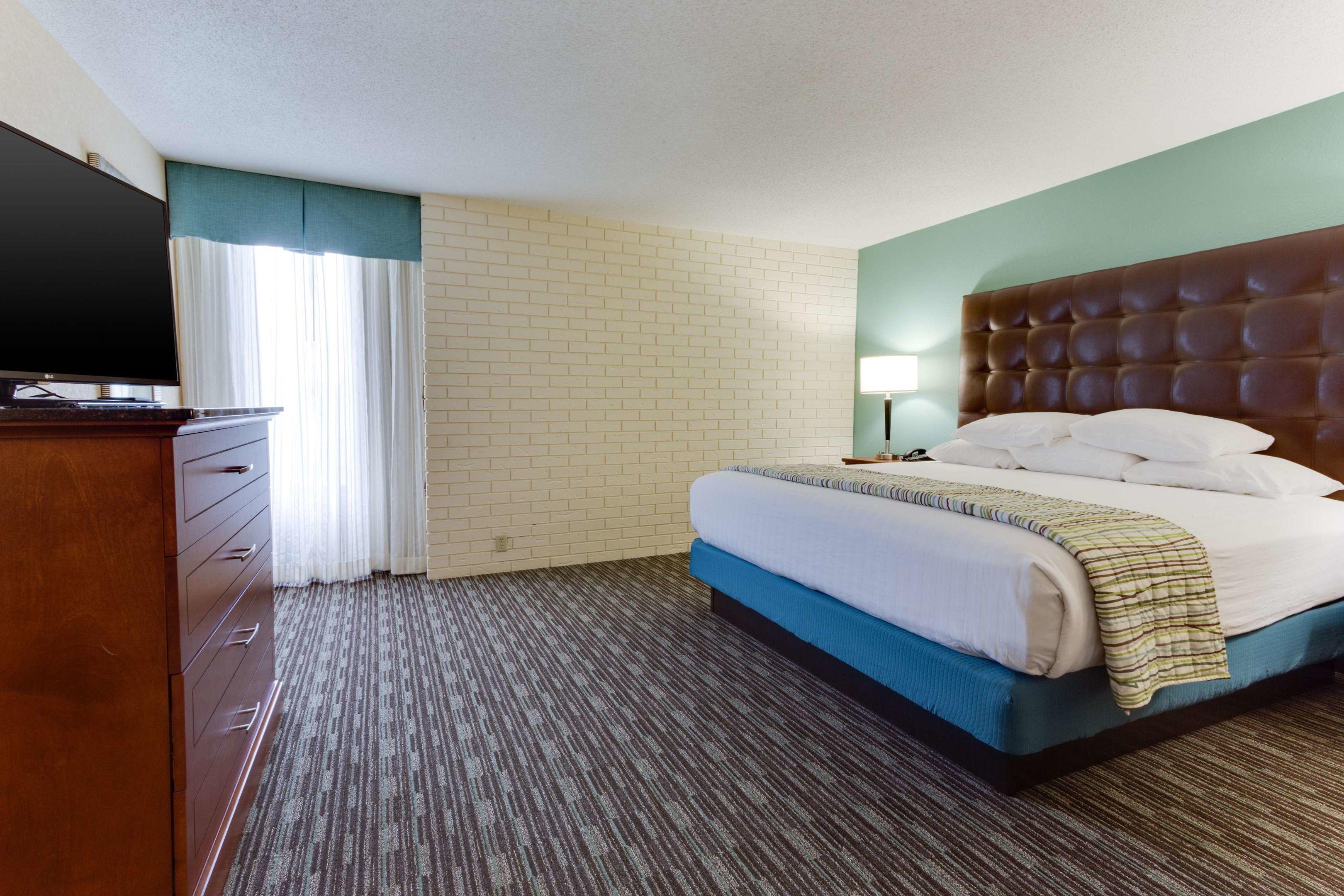 Drury Inn & Suites Southwest — photo 5