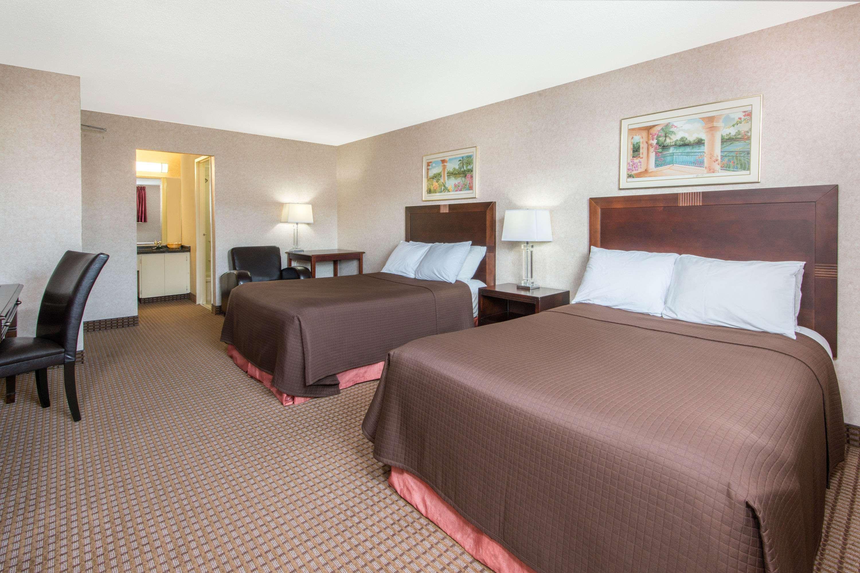 Howard Johnson Inn - Gravenhurst — photo 5
