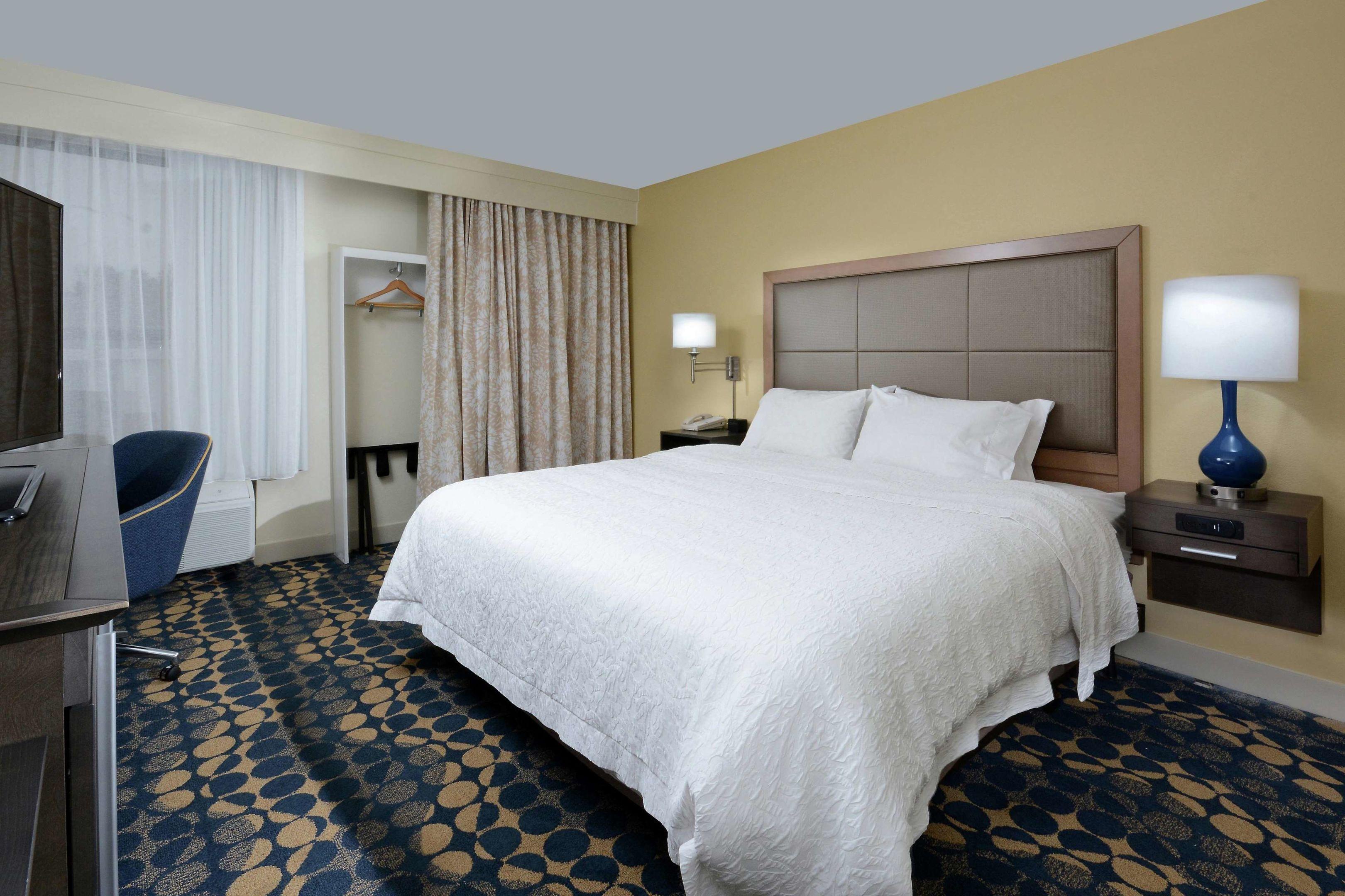 Hampton Inn Roxboro — photo 5