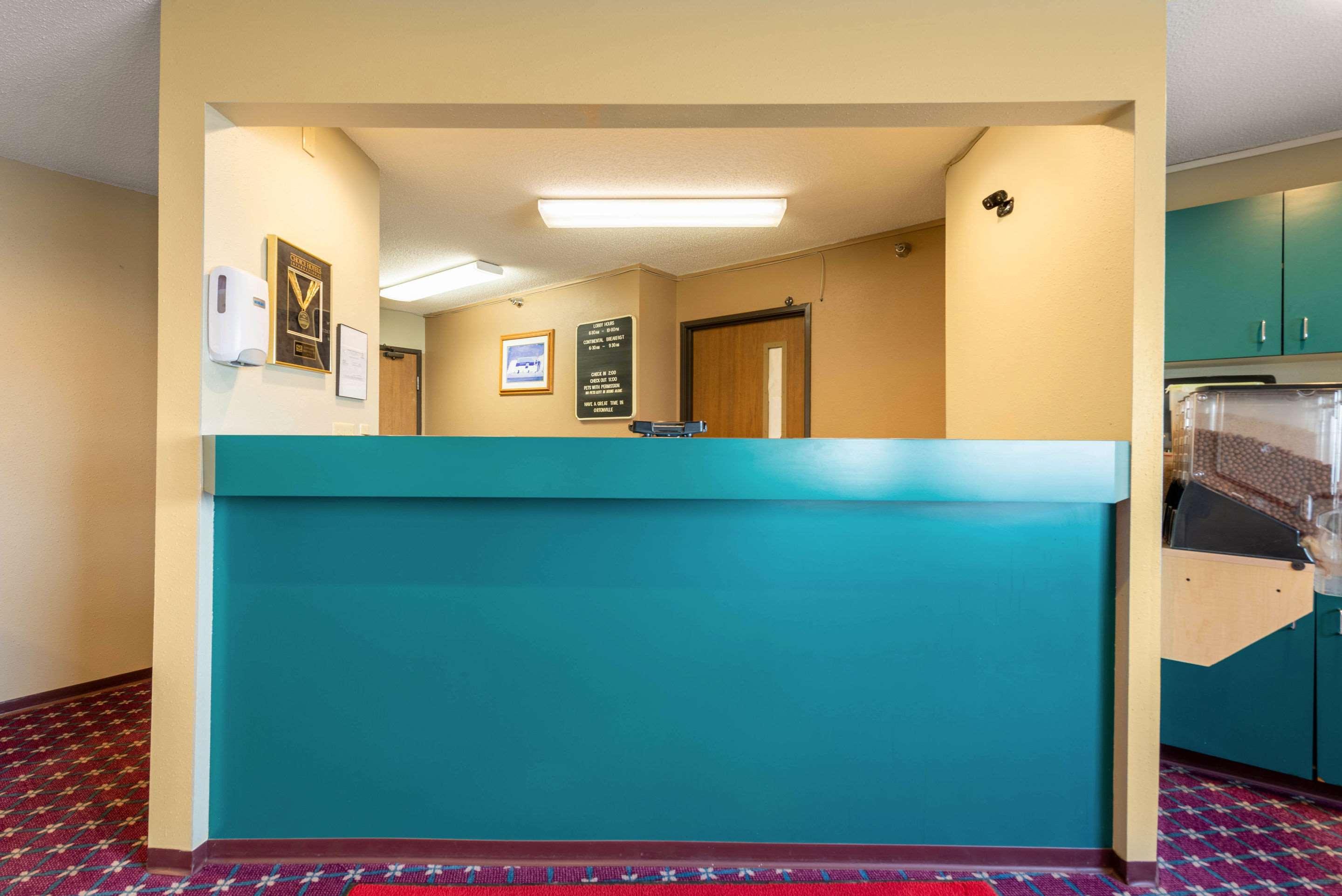 Econo Lodge — photo 5