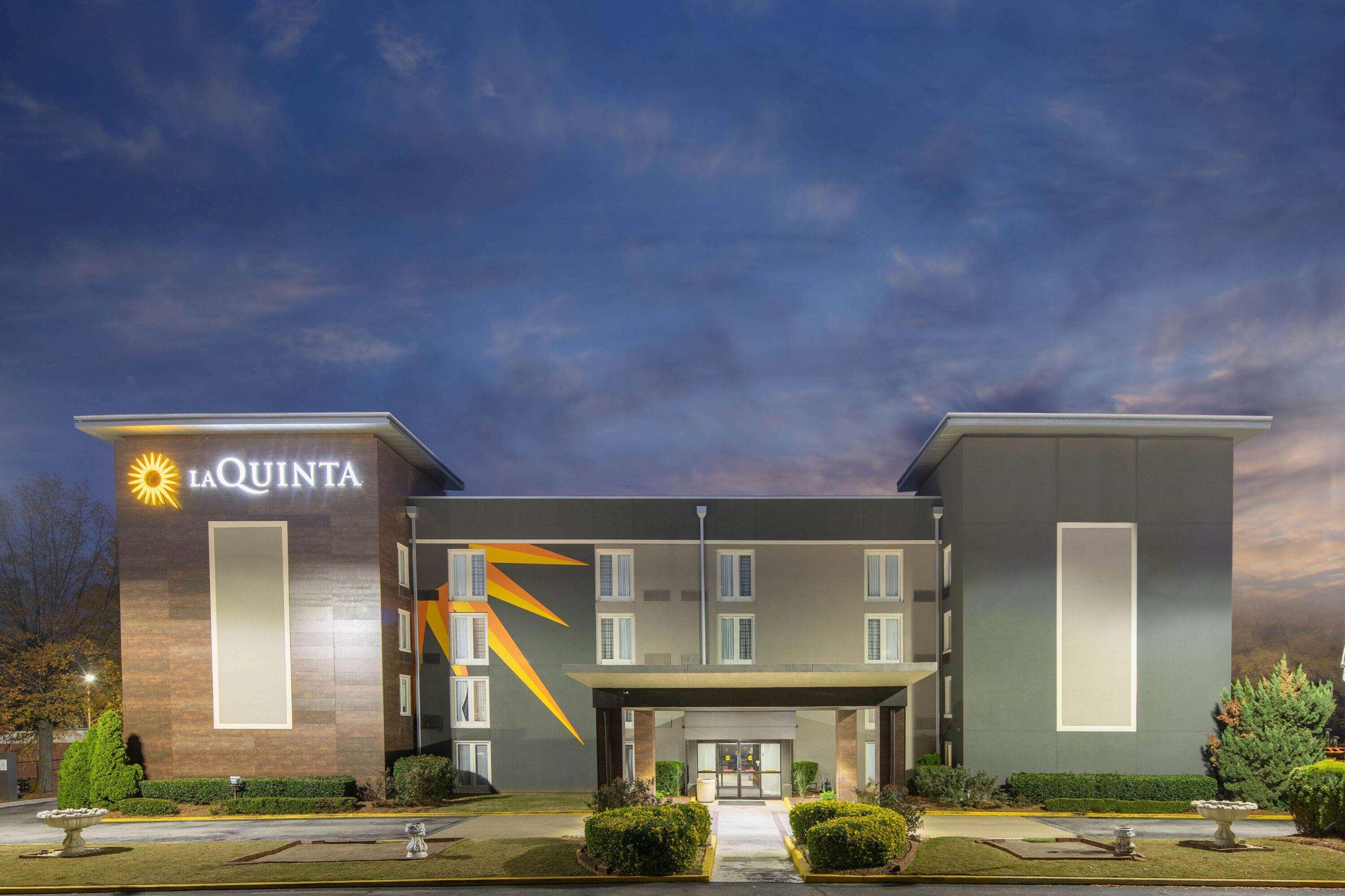 La Quinta Inn & Suites Atlanta Airport — photo 5