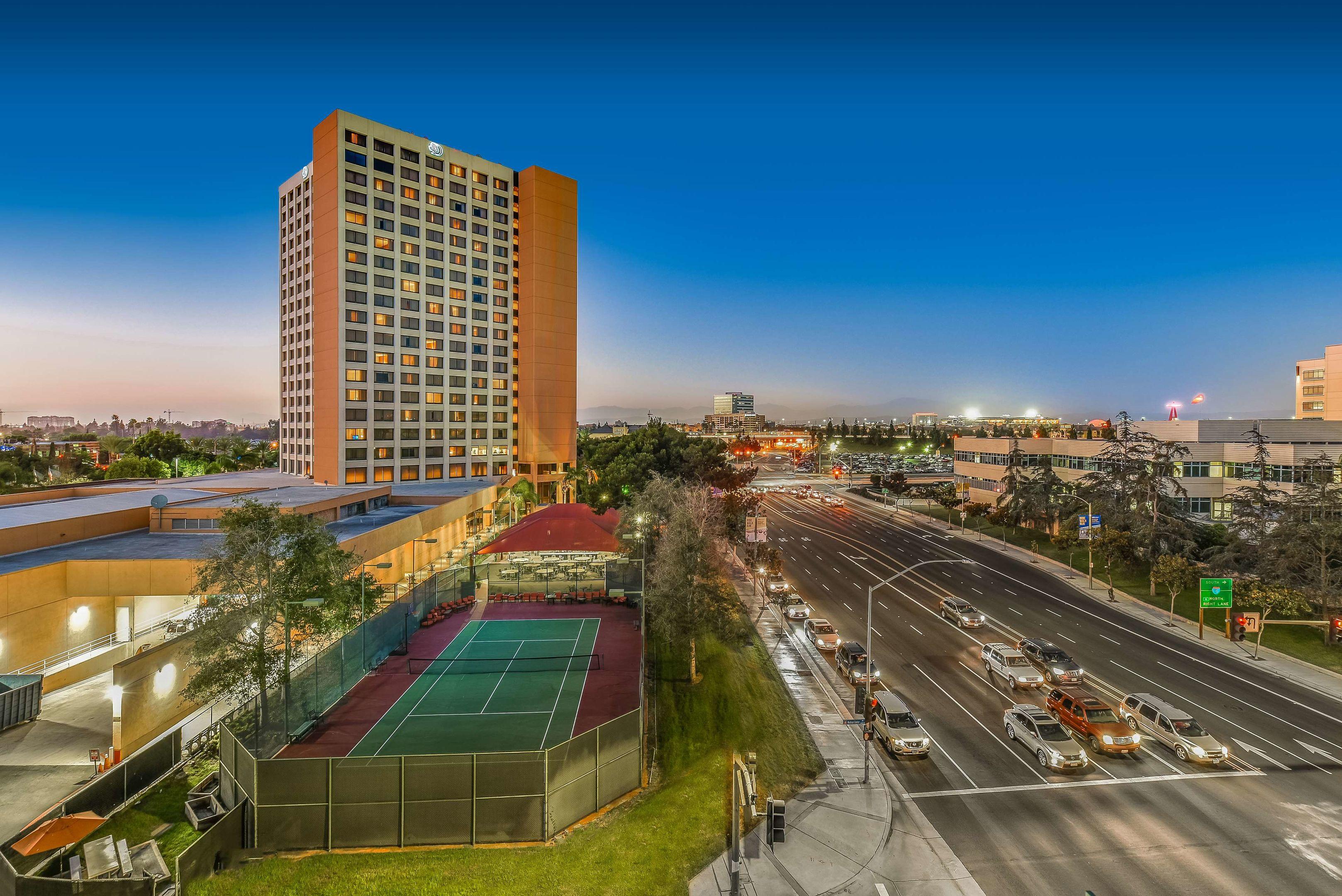 DoubleTree by Hilton Anaheim - Orange County — photo 5