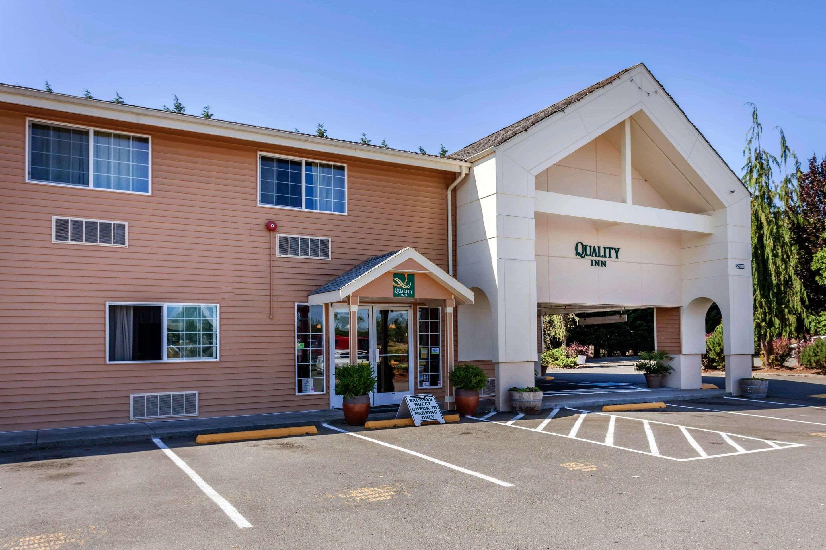 Quality Inn Near Seattle Premium Outlets