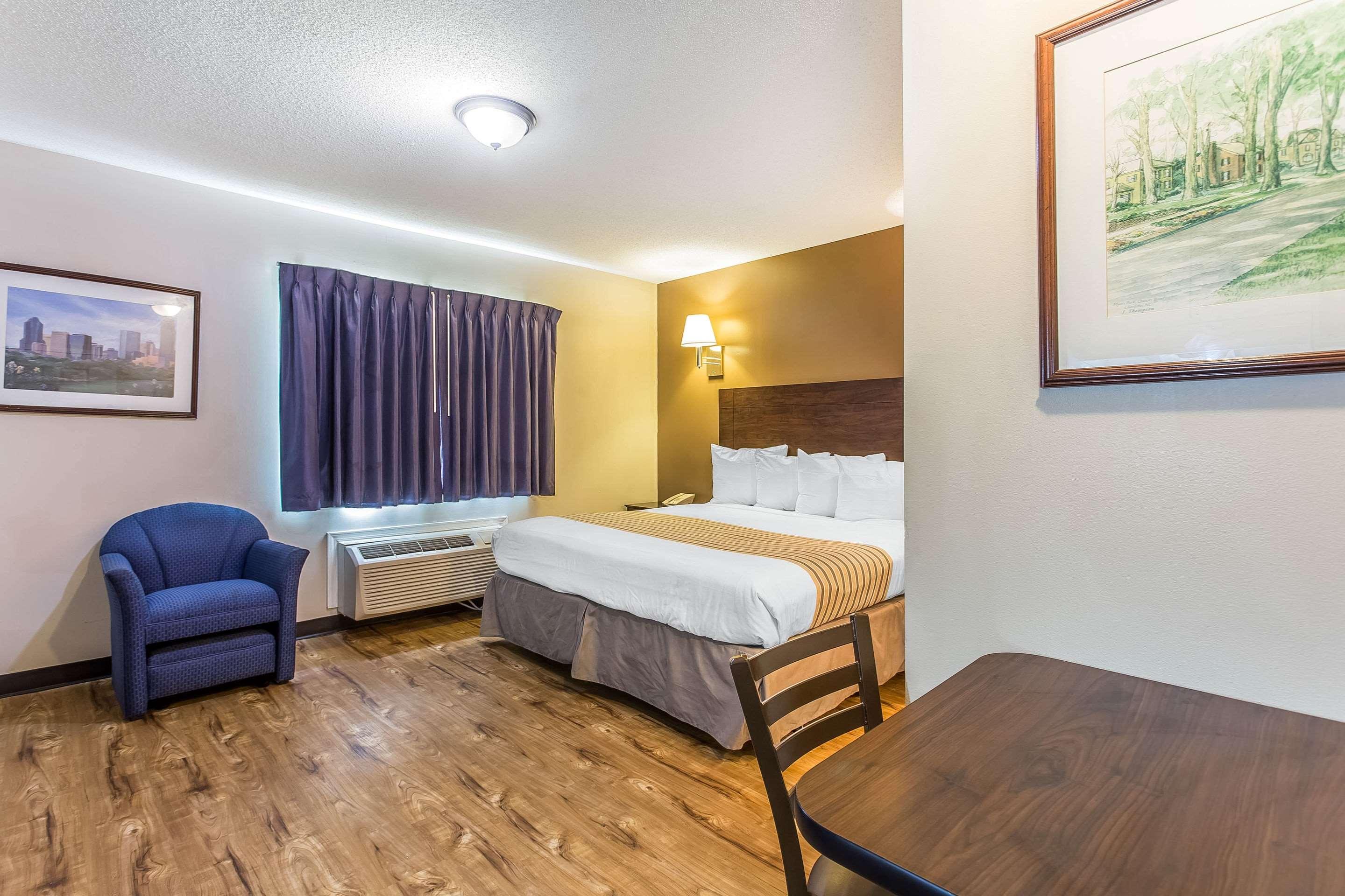 Suburban Extended Stay Hotel — photo 5