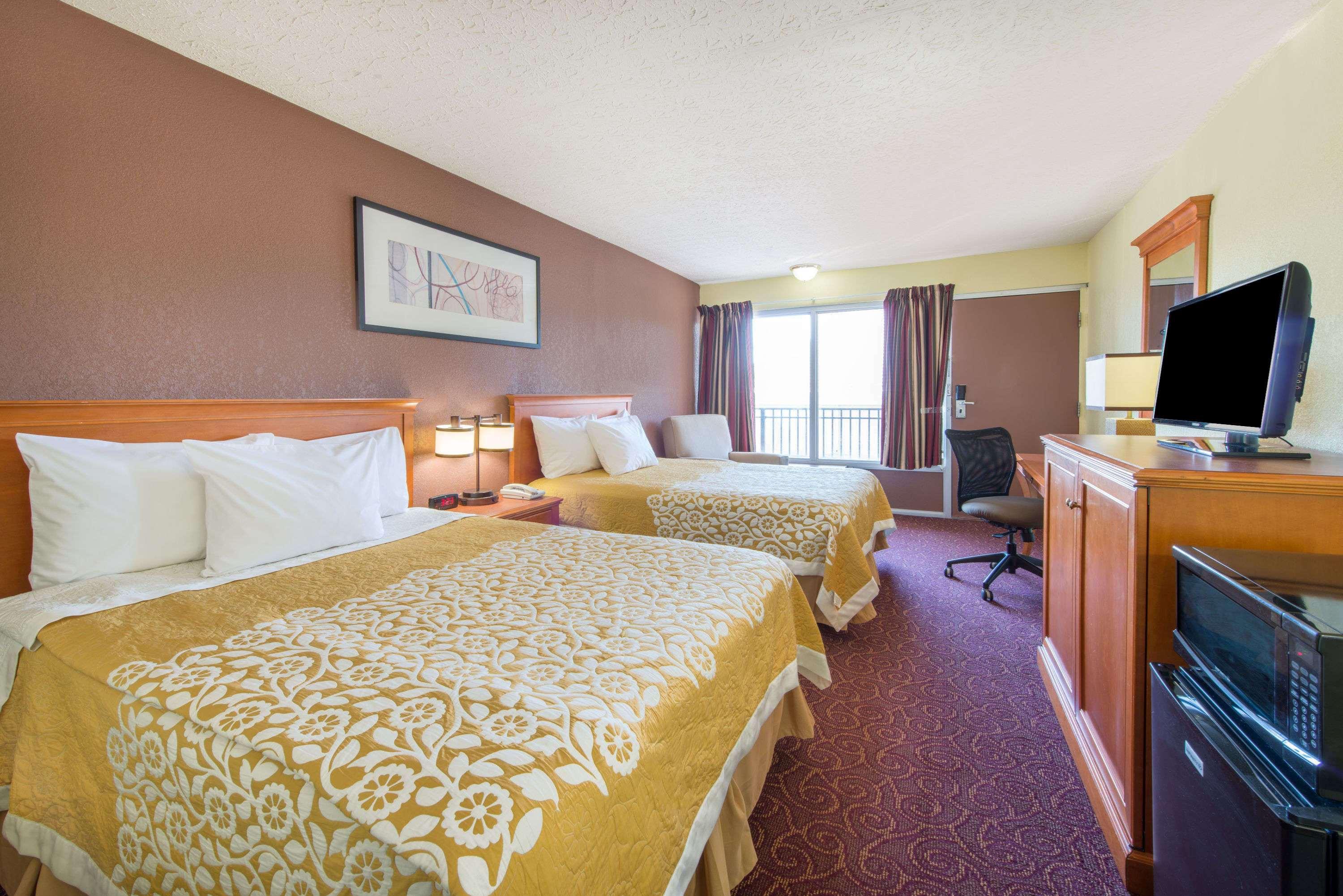 Days Inn Frankfort — photo 5