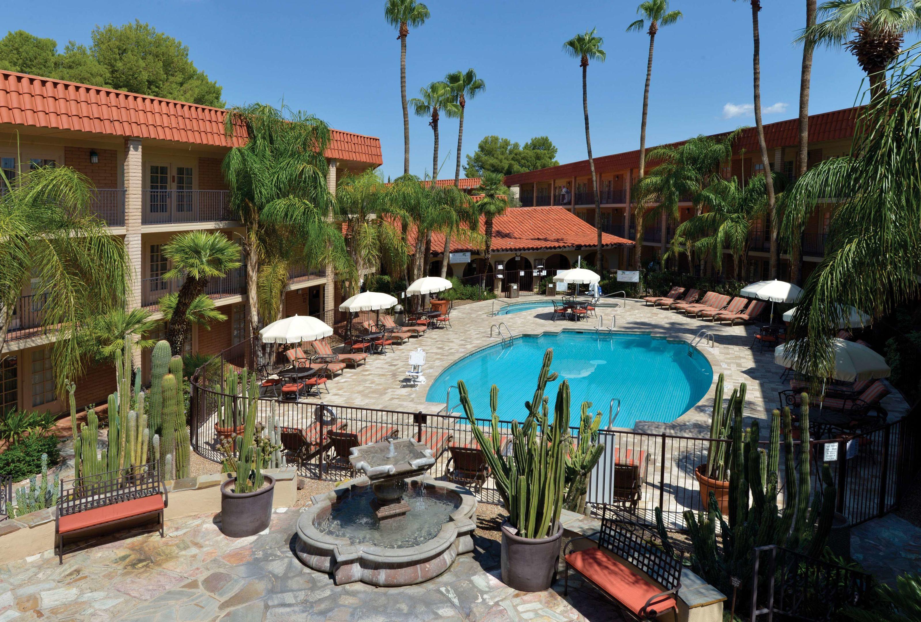 DoubleTree Suites by Hilton Tucson - Williams Center — photo 5