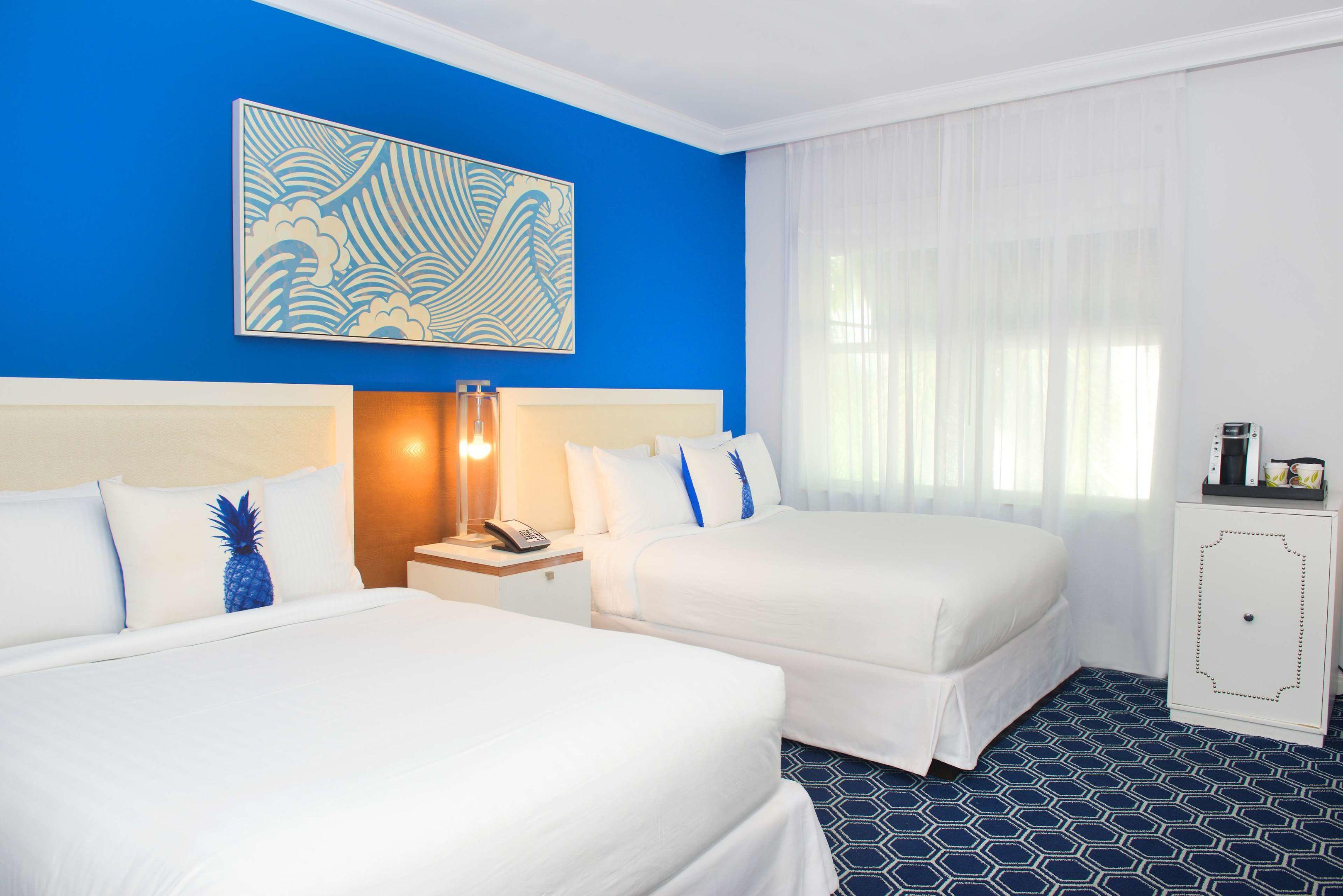 Blue Moon Hotel — photo 5