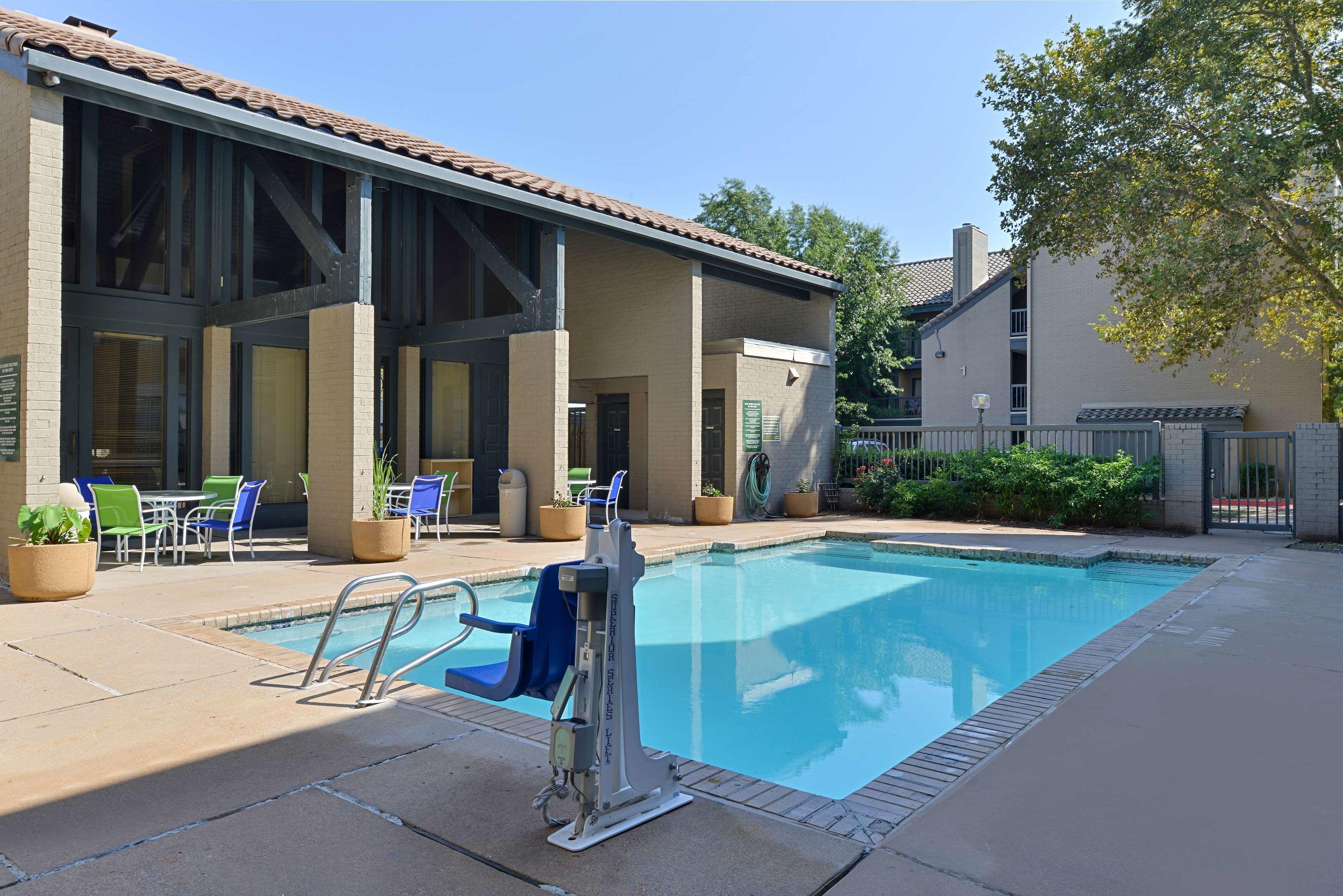 Americas Best Value Inn & Suites - Extended Stay Tulsa — photo 4