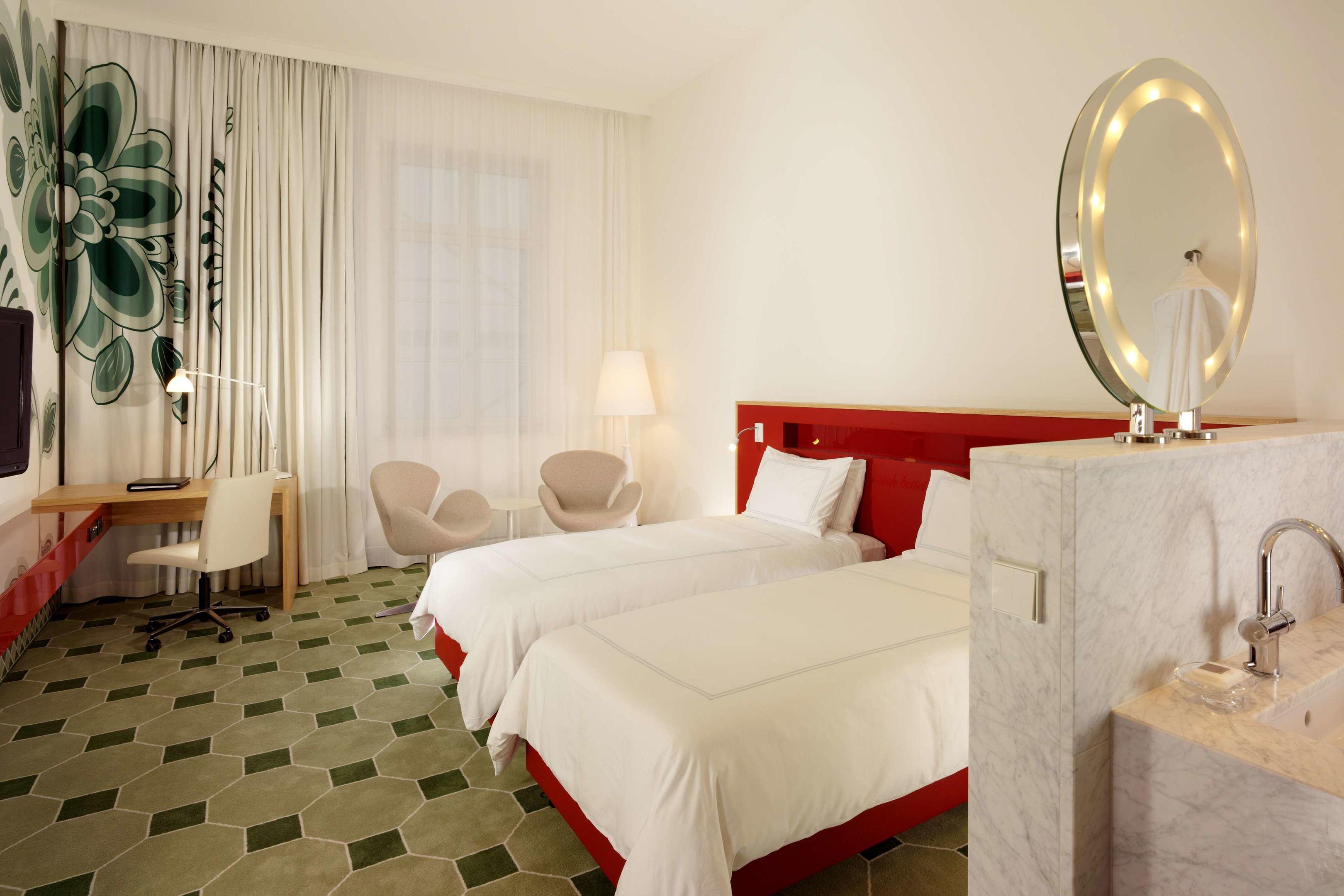 Hyperion Hotel Dresden am Schloss — photo 5