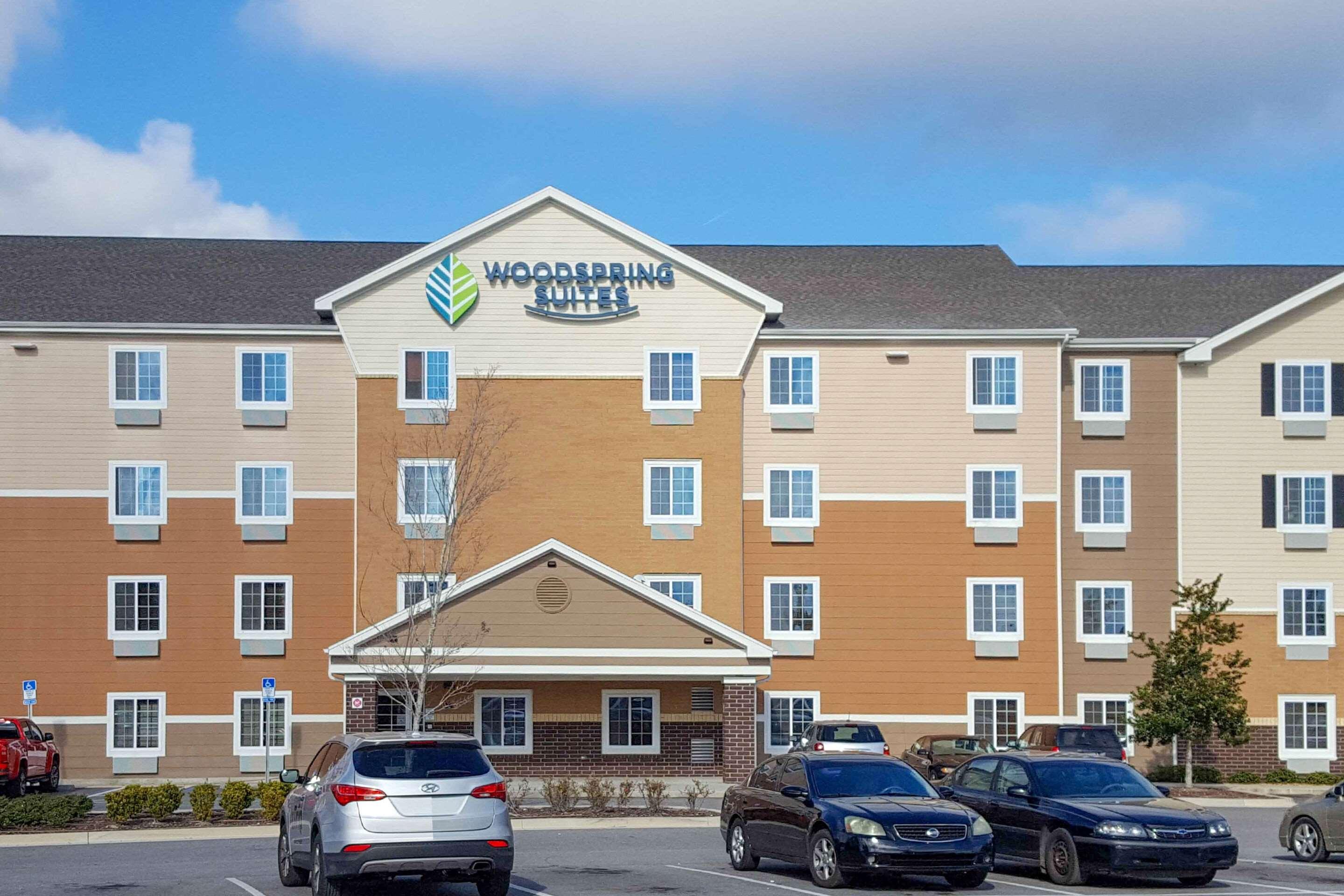 WoodSpring Suites Jacksonville I-95 North