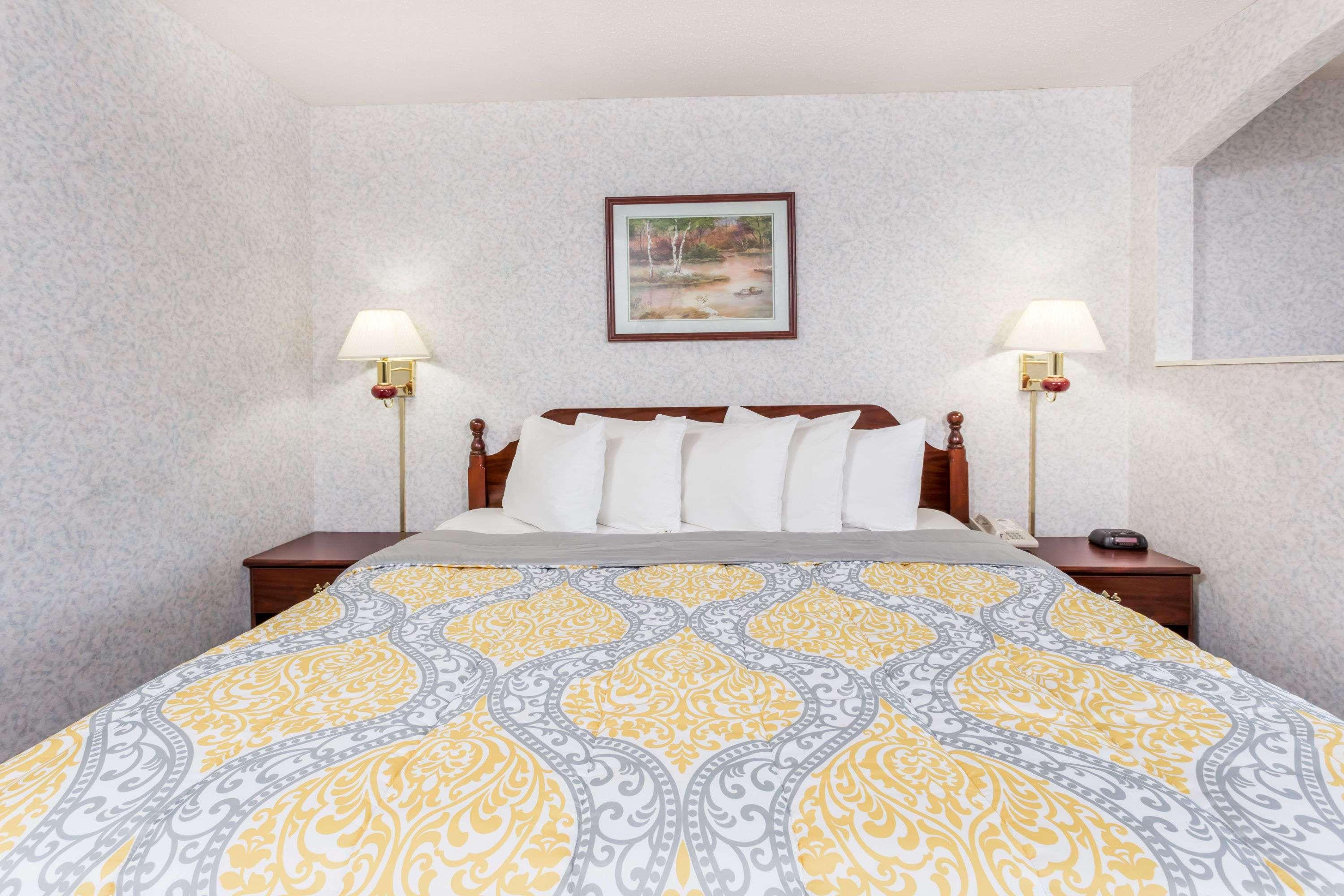 Days Inn Battlefield Road/Hwy 65 — photo 5