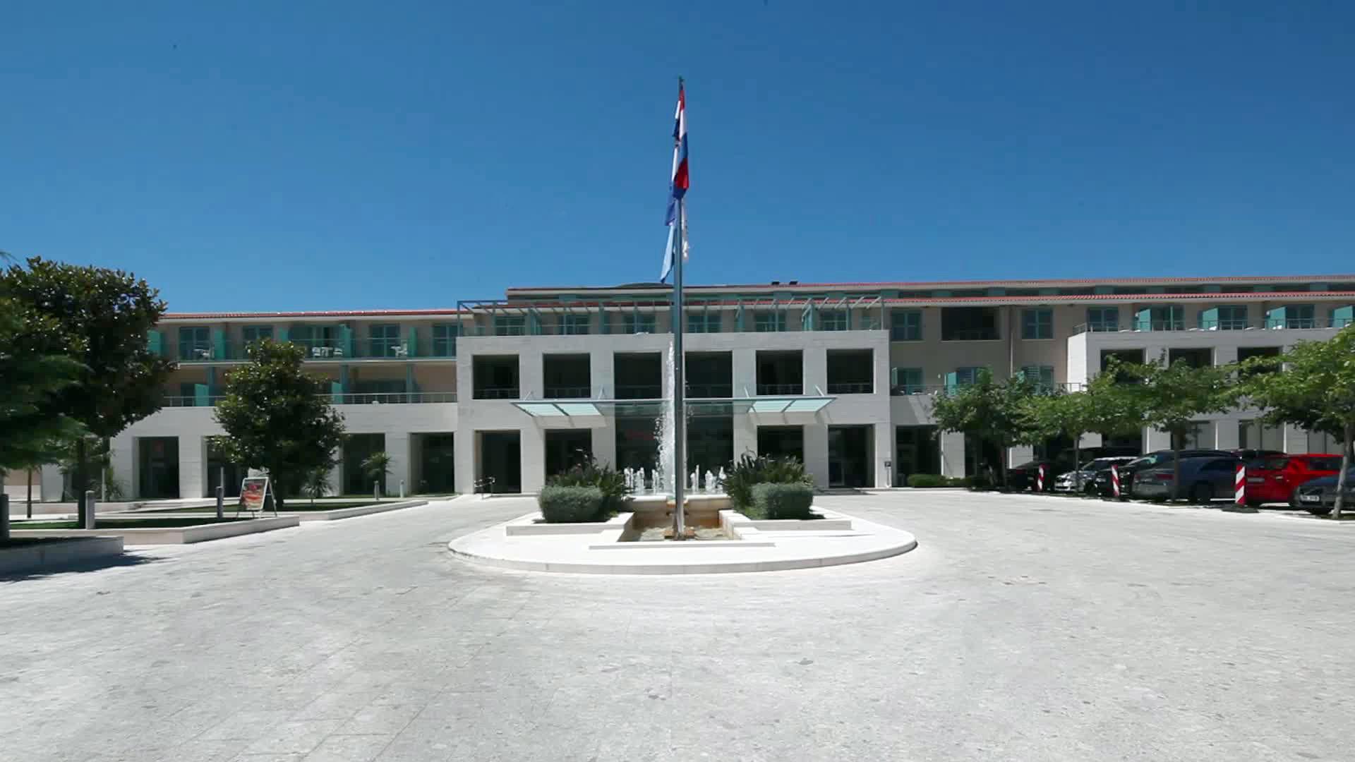 Admiral Grand — photo 3